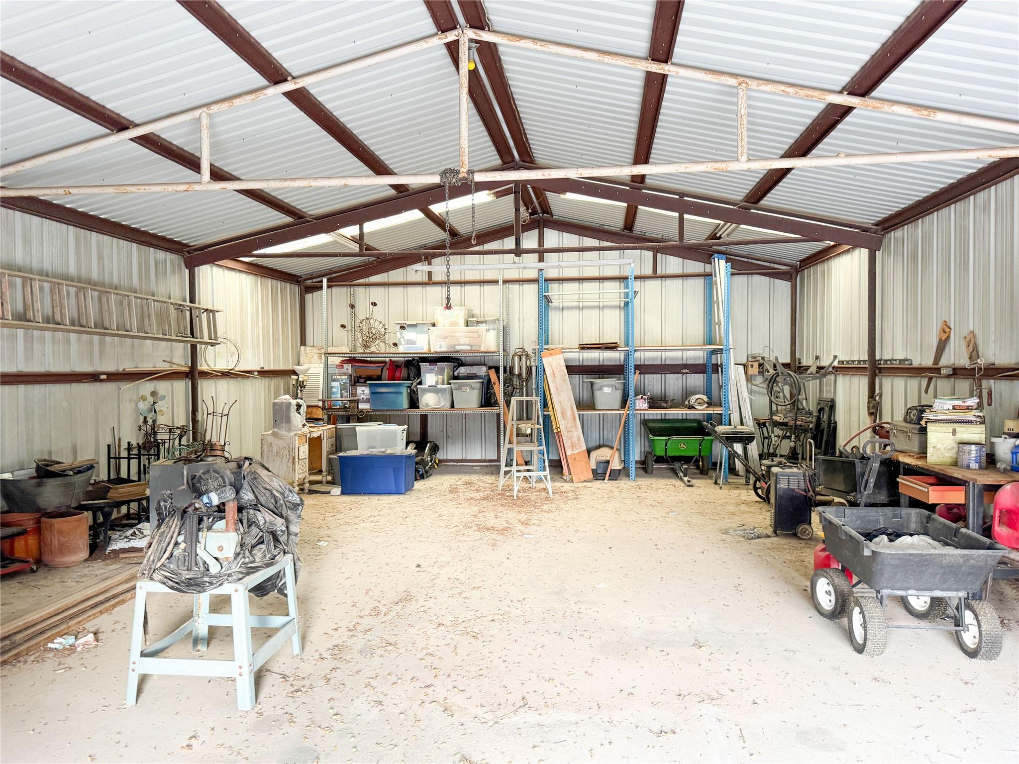 main property photo 35