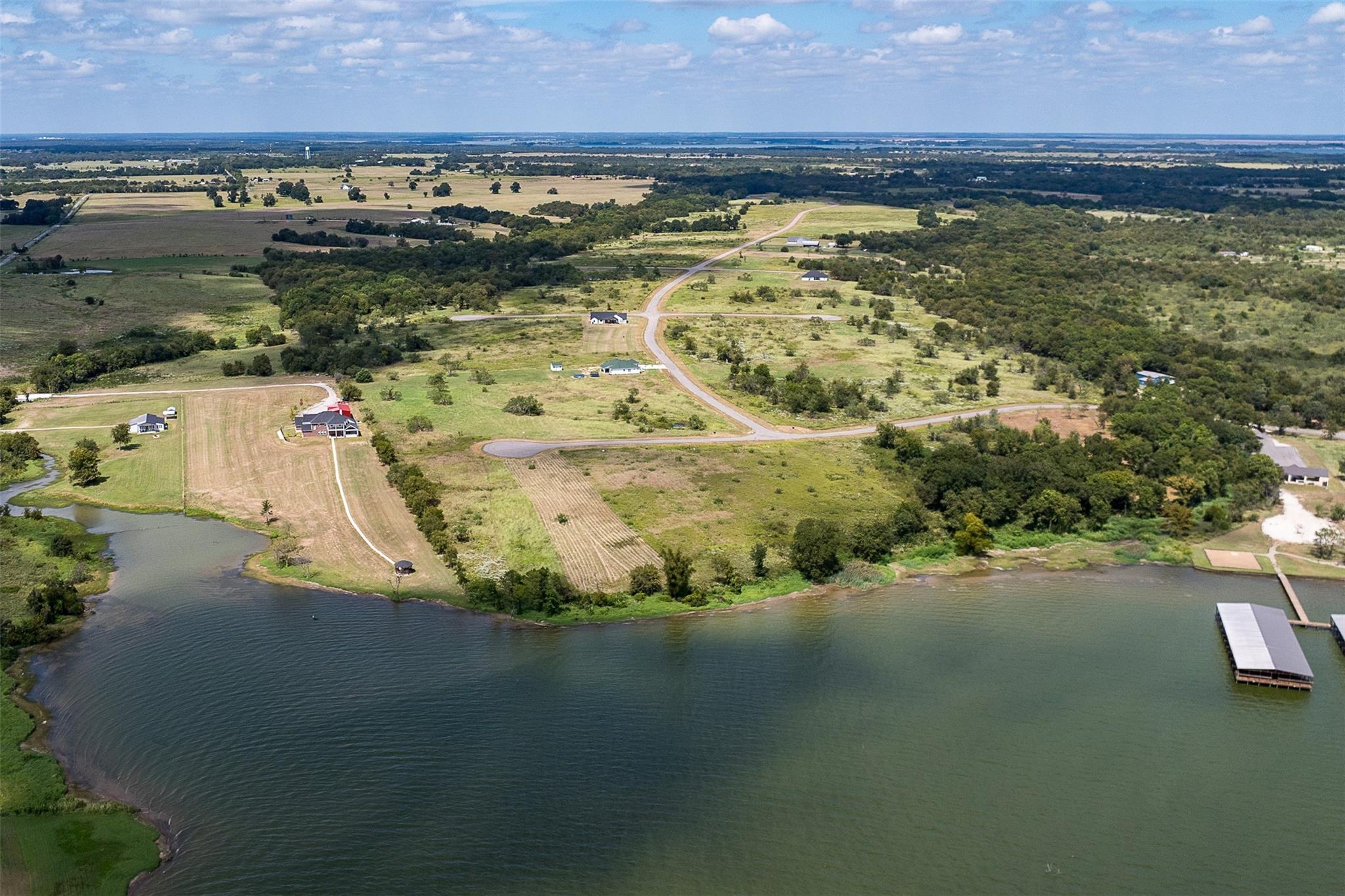 main property photo 12