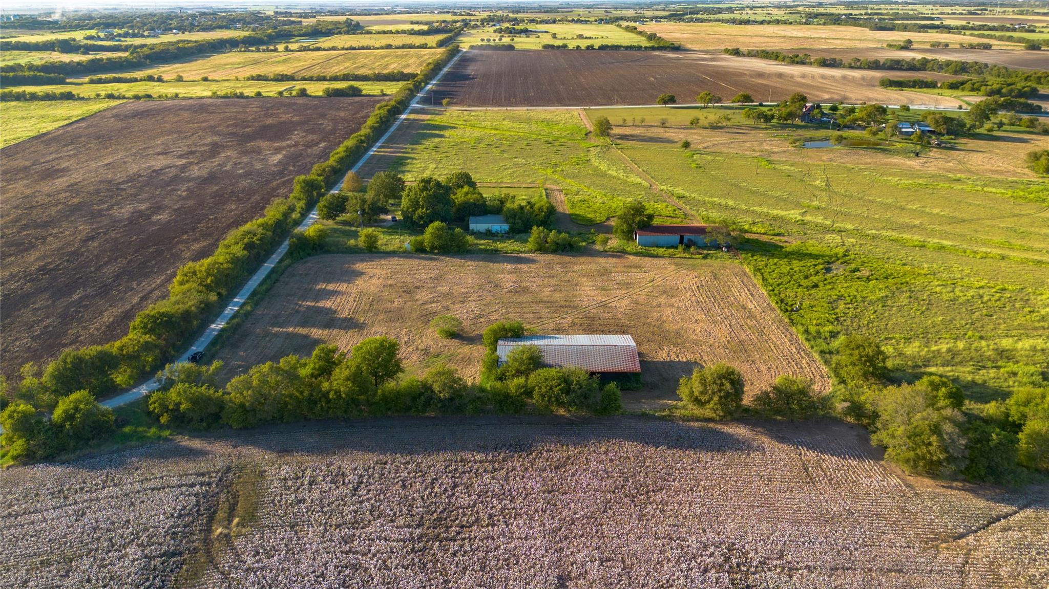 main property photo 5