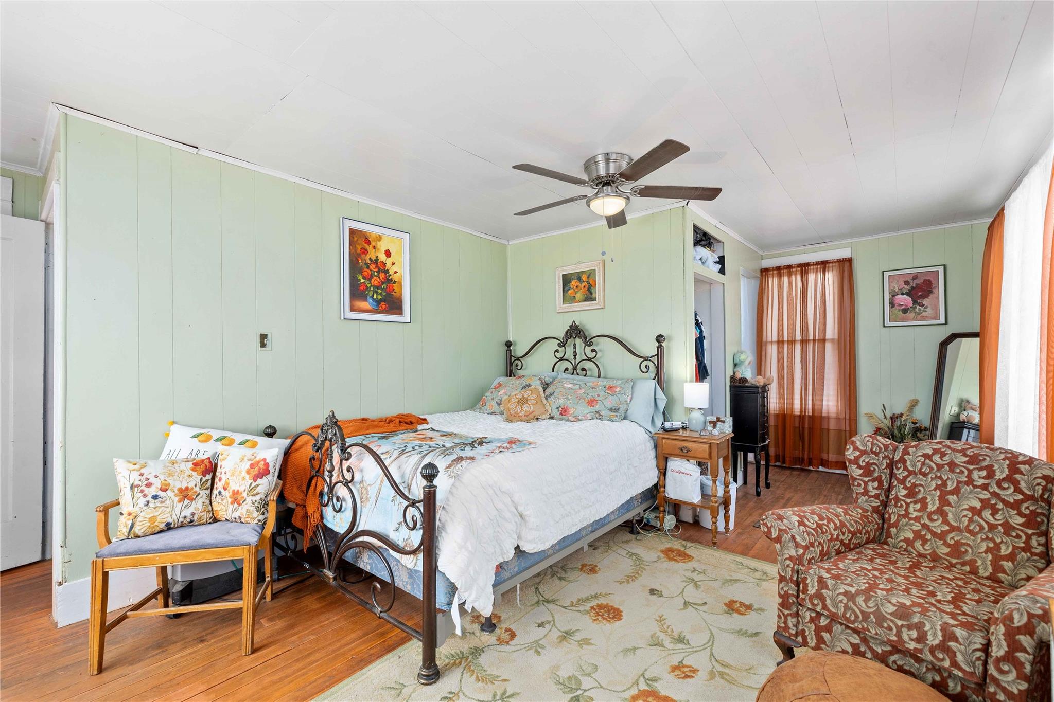 main property photo 22