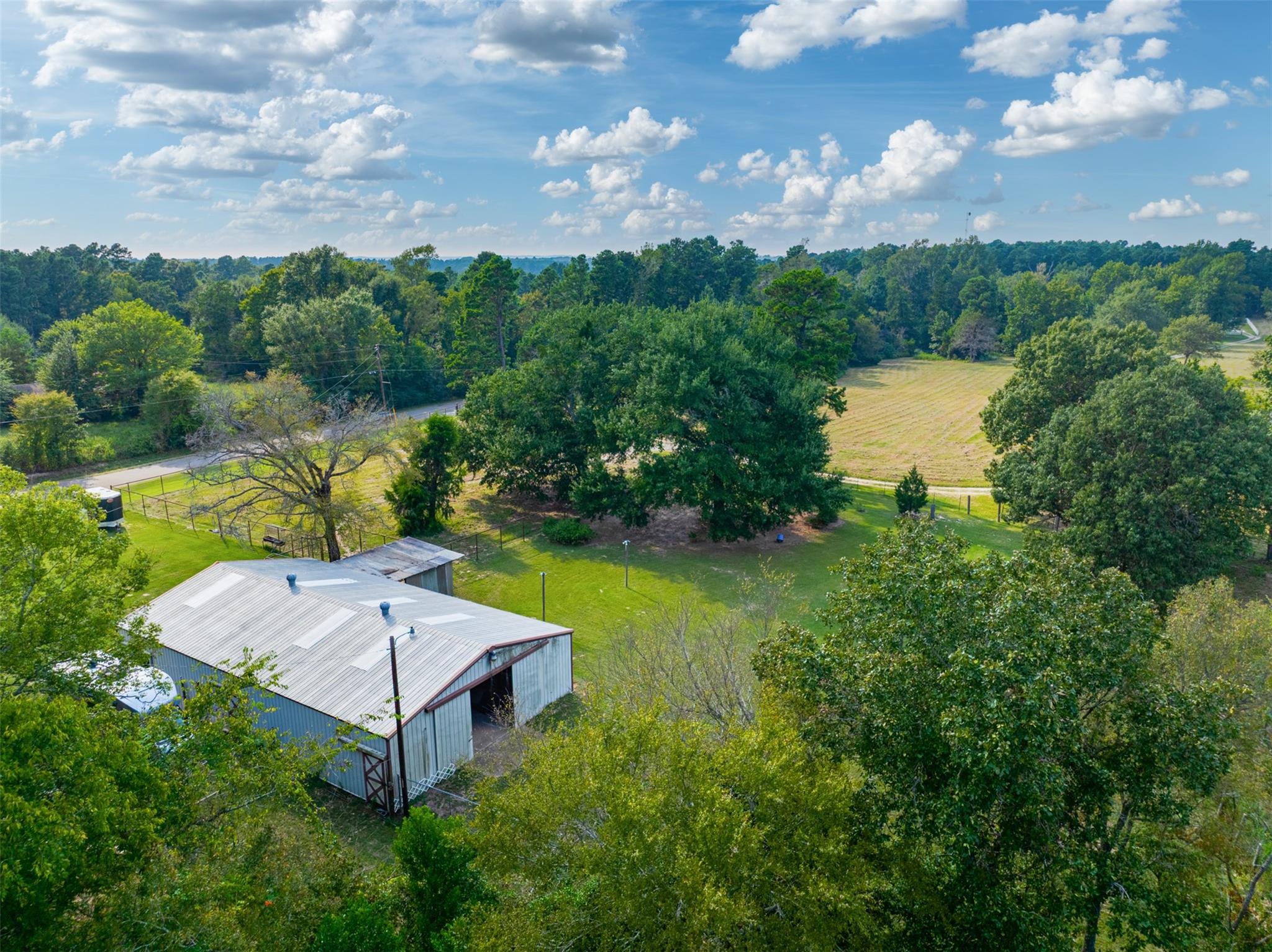 main property photo 34