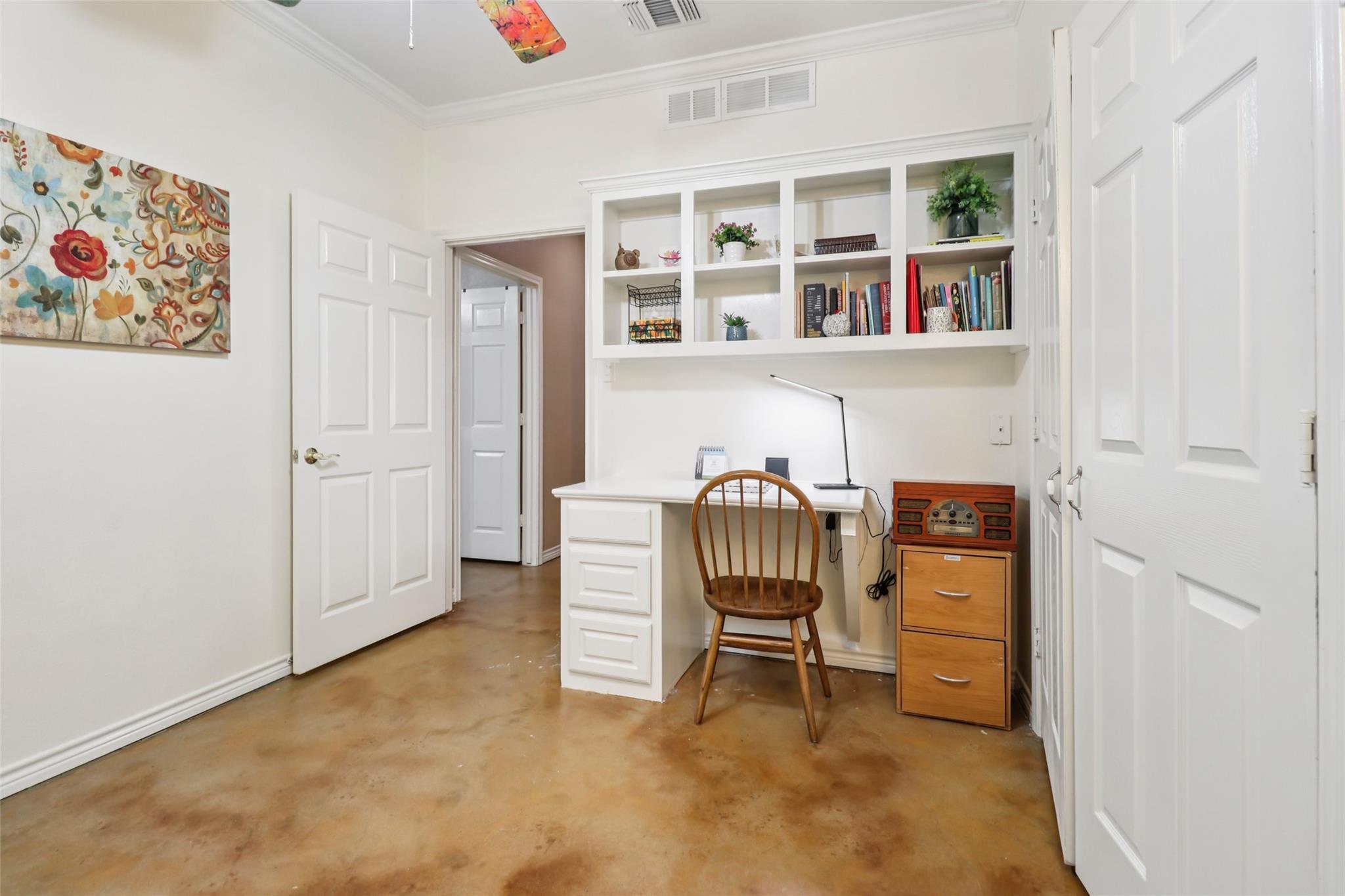 main property photo 24