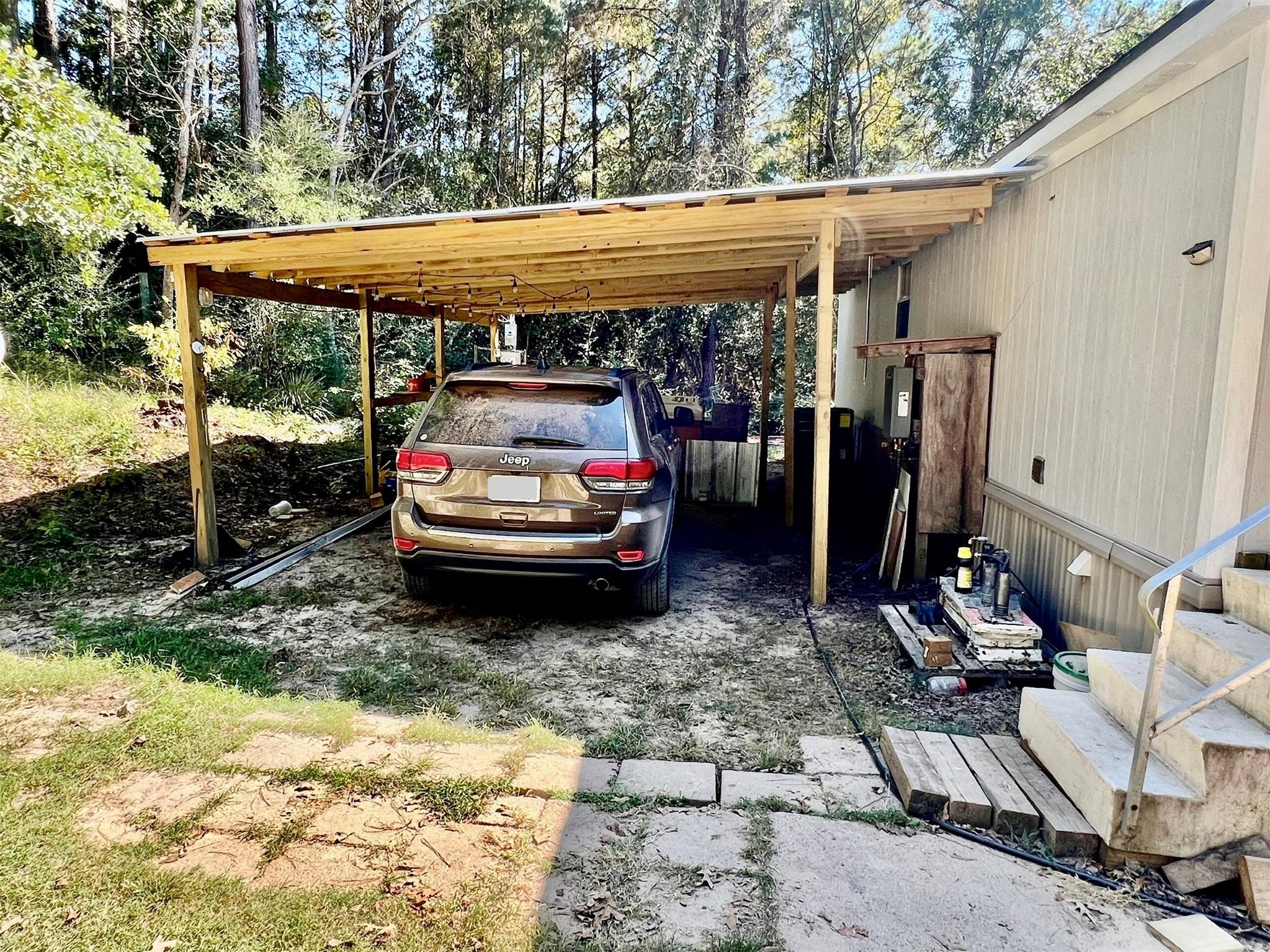 main property photo 31