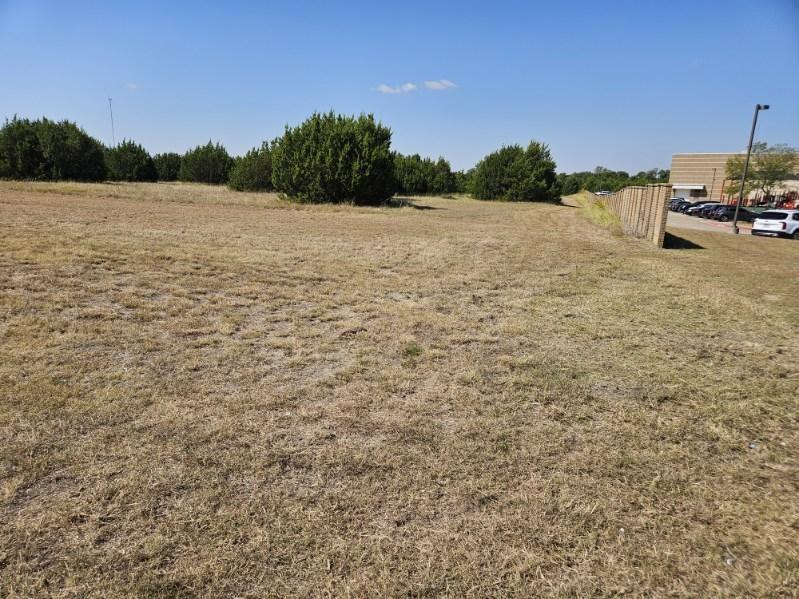 main property photo 6