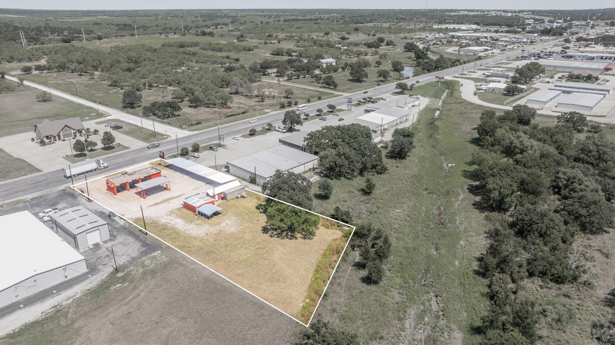 main property photo 24