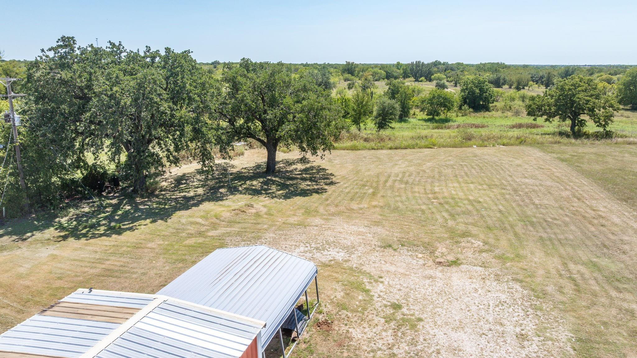 main property photo 27