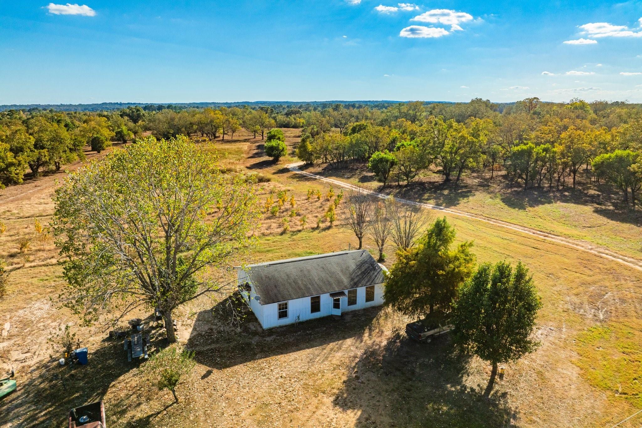 main property photo 30