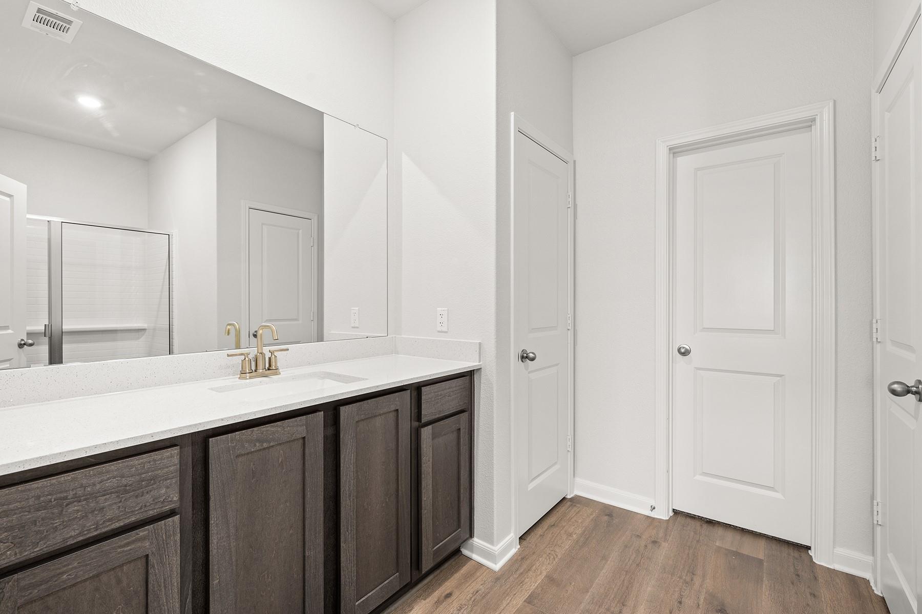 property viewer photo 10