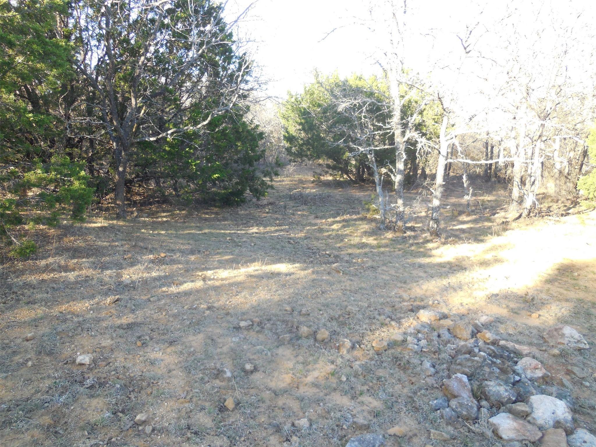 main property photo 25