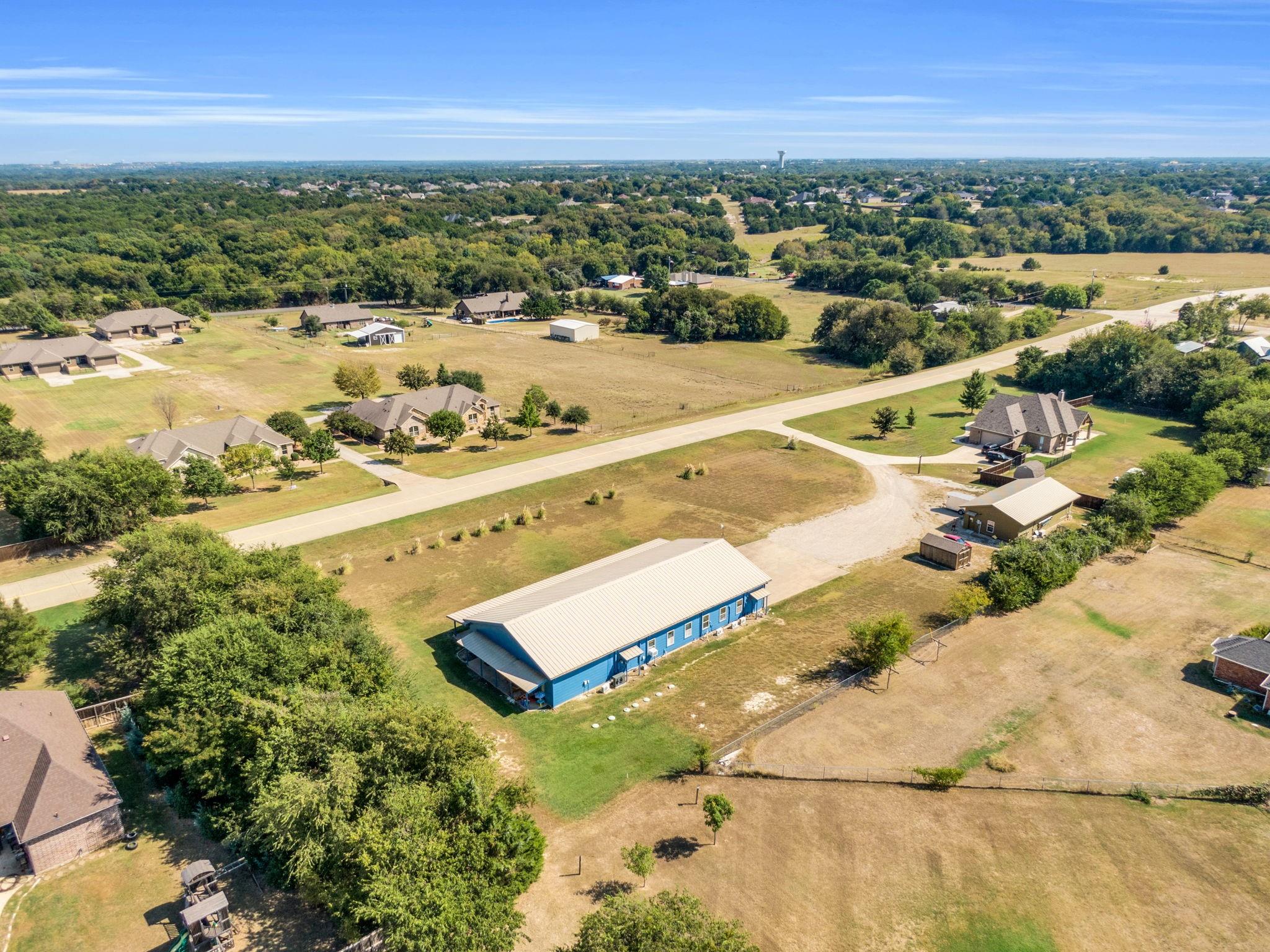 main property photo 22