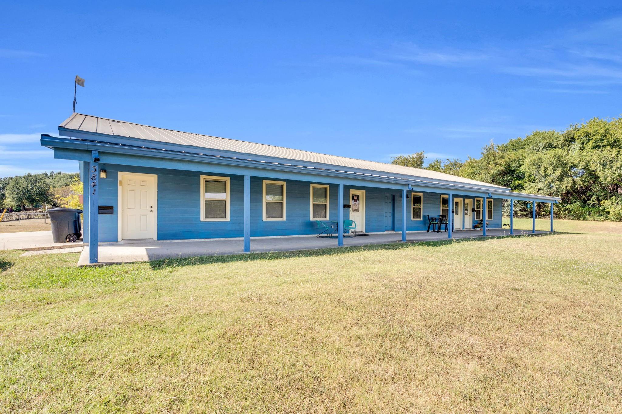 main property photo 9