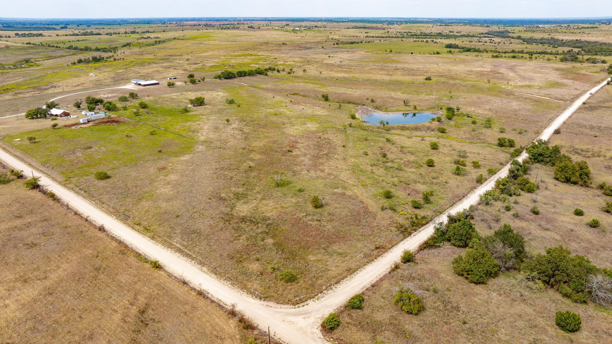 main property photo 11