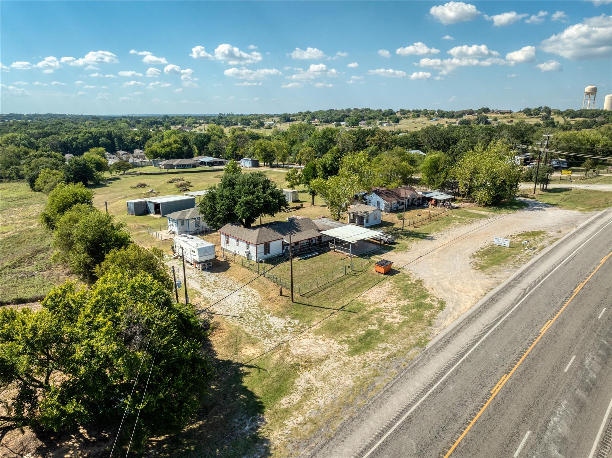 main property photo 38