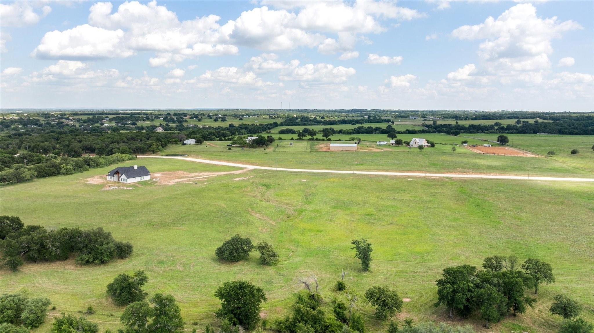 main property photo 5