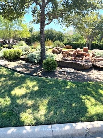 main property photo 13