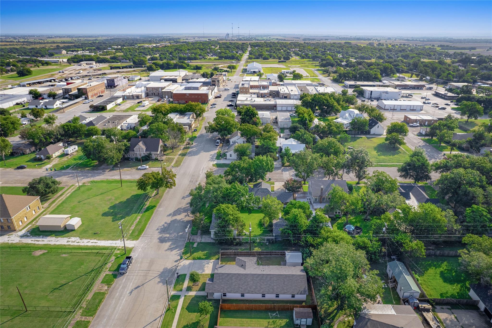 main property photo 29