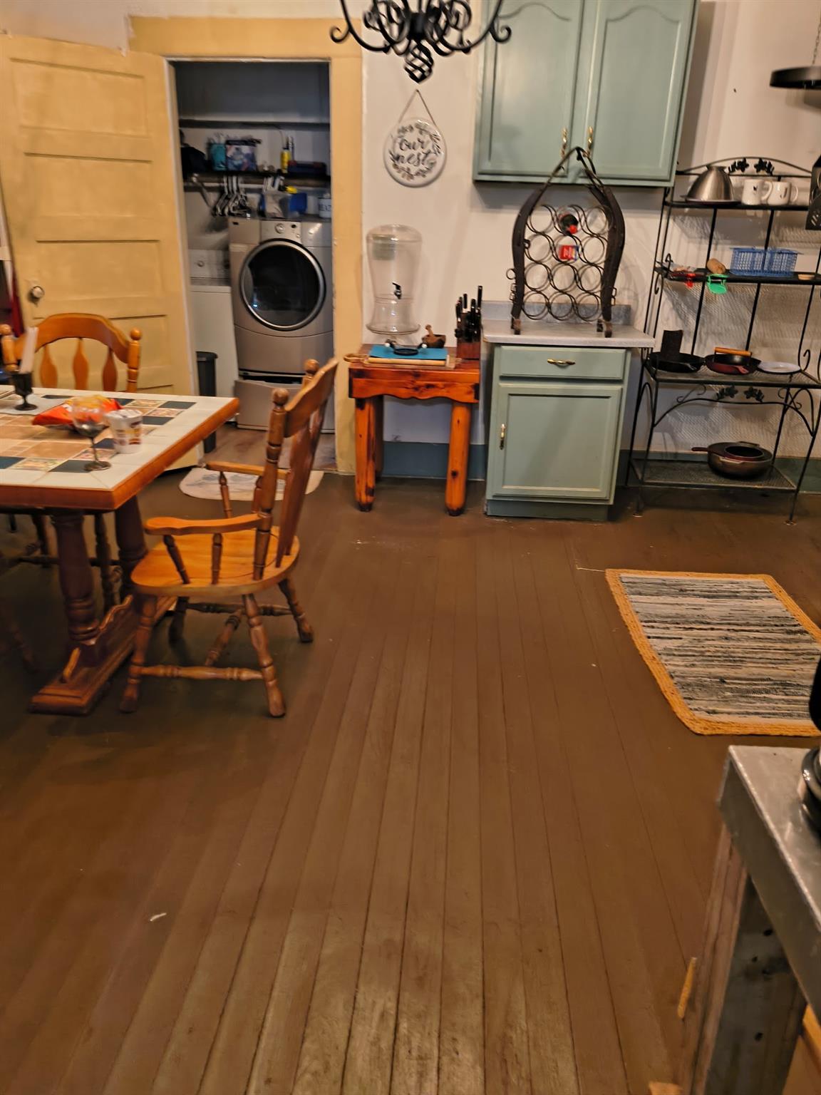 main property photo 11