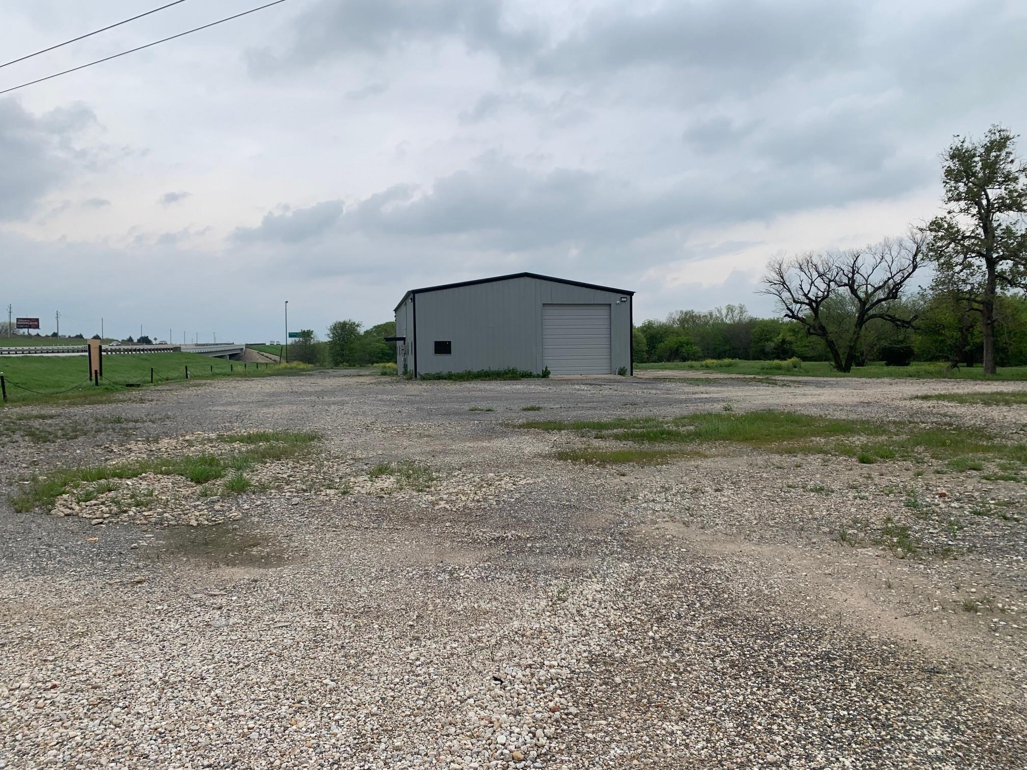 main property photo 4