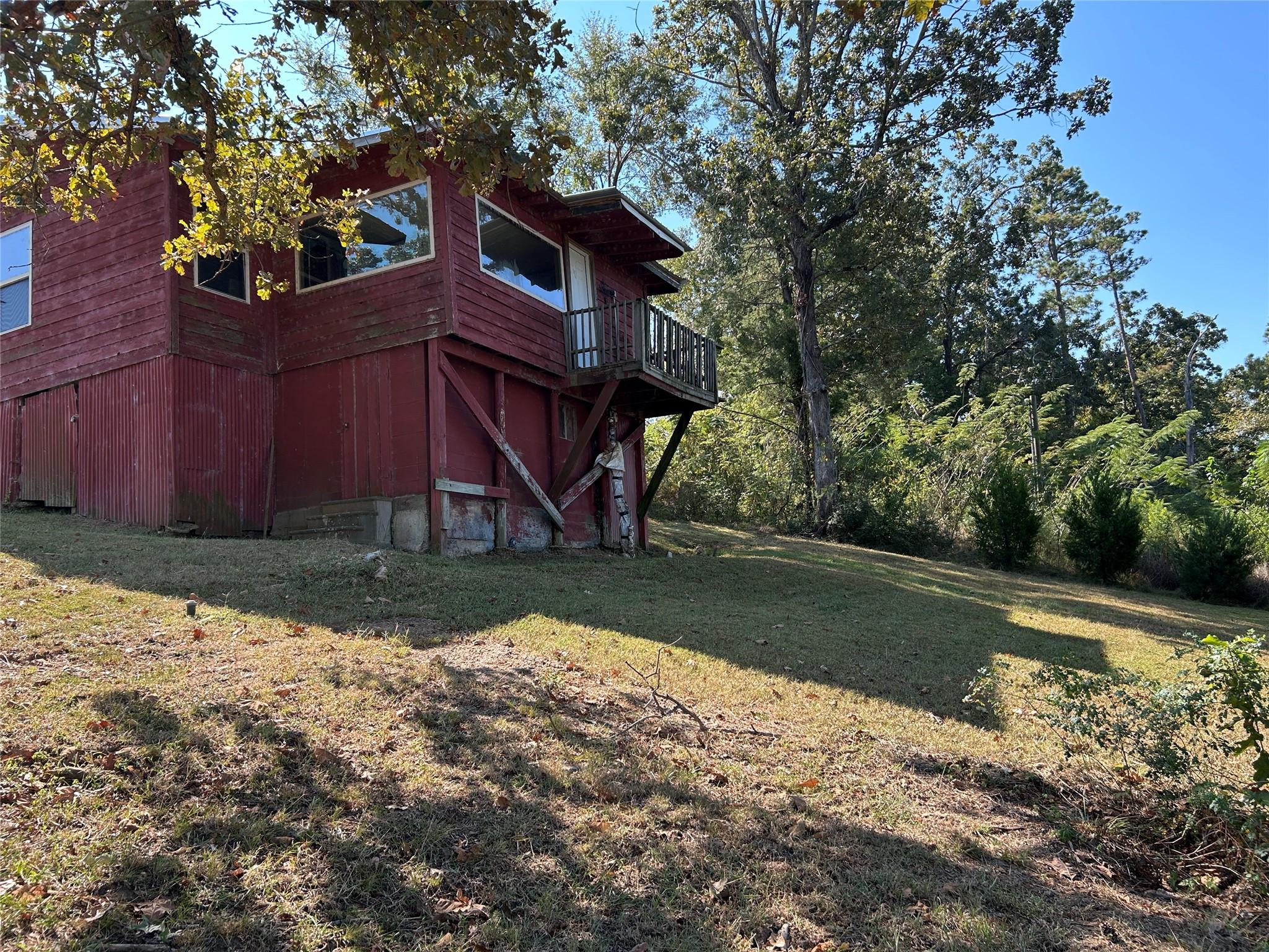 main property photo 15