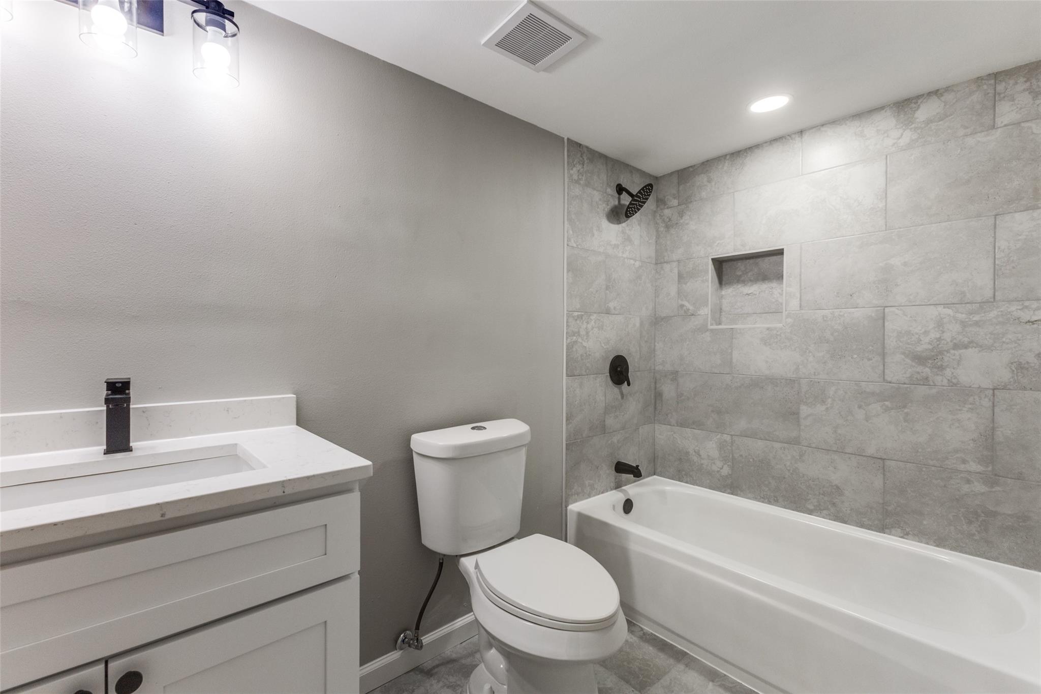 property viewer photo 10