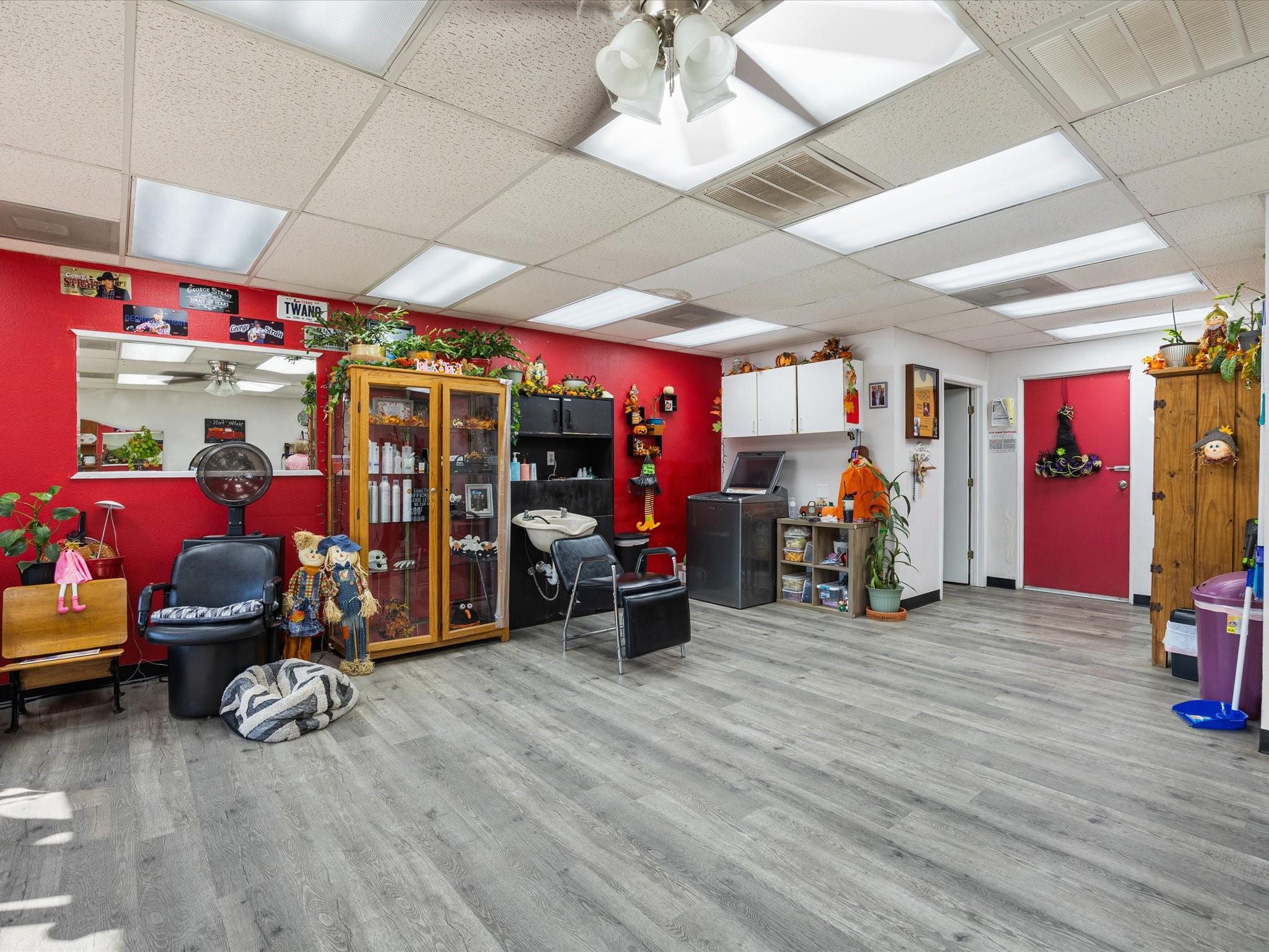 property viewer photo 28