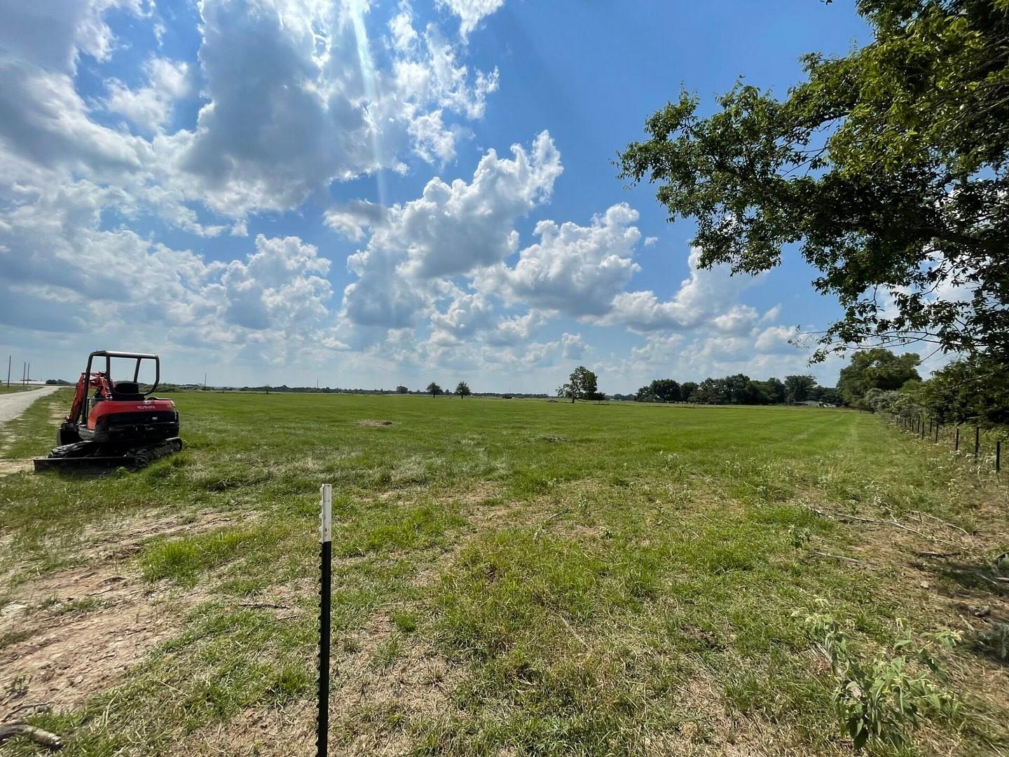 main property photo 15