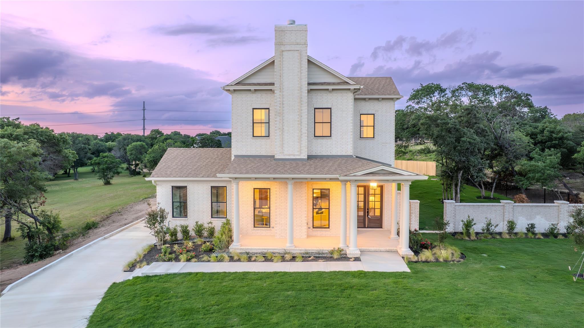 main property photo 13