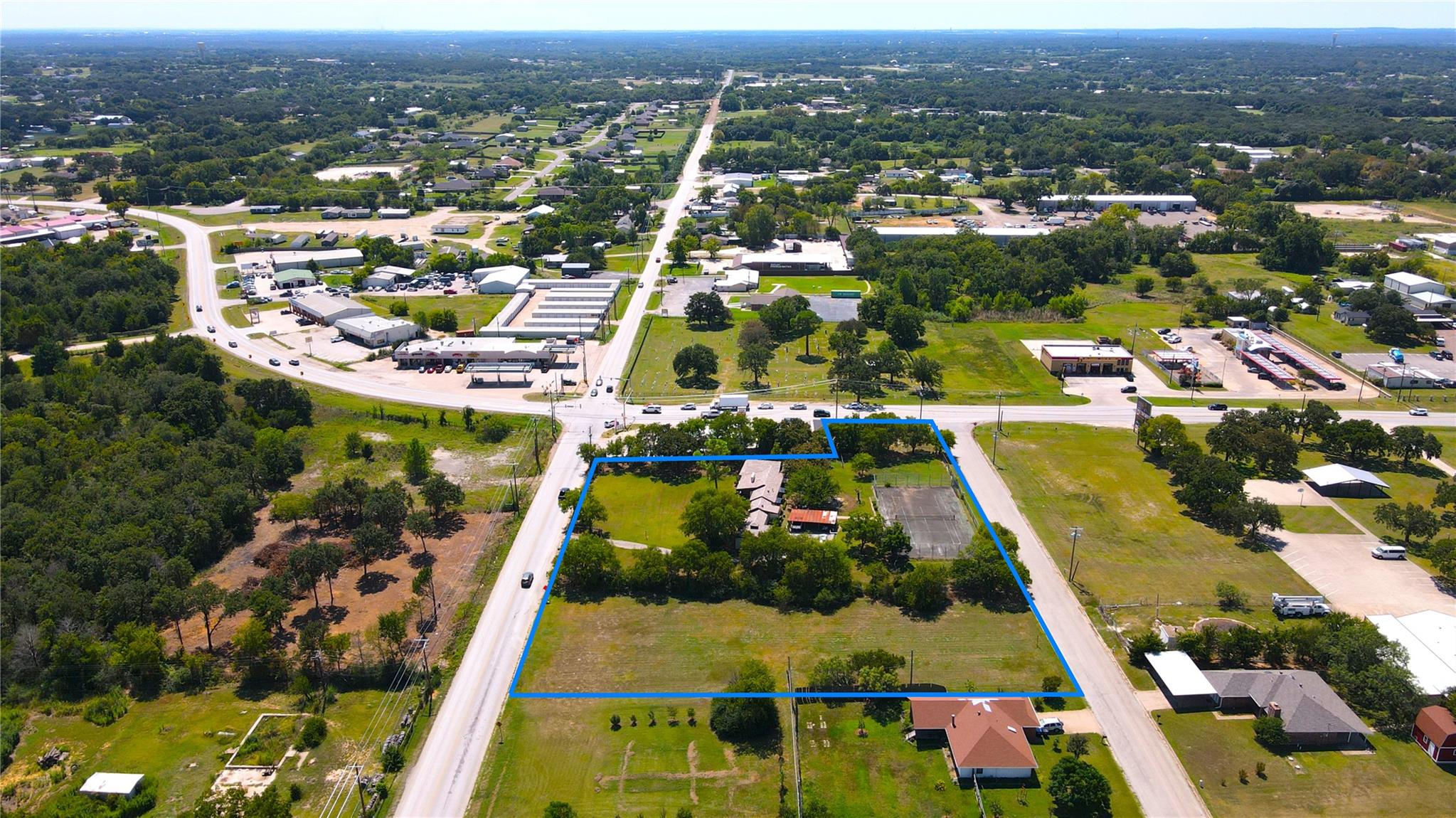 main property photo 3
