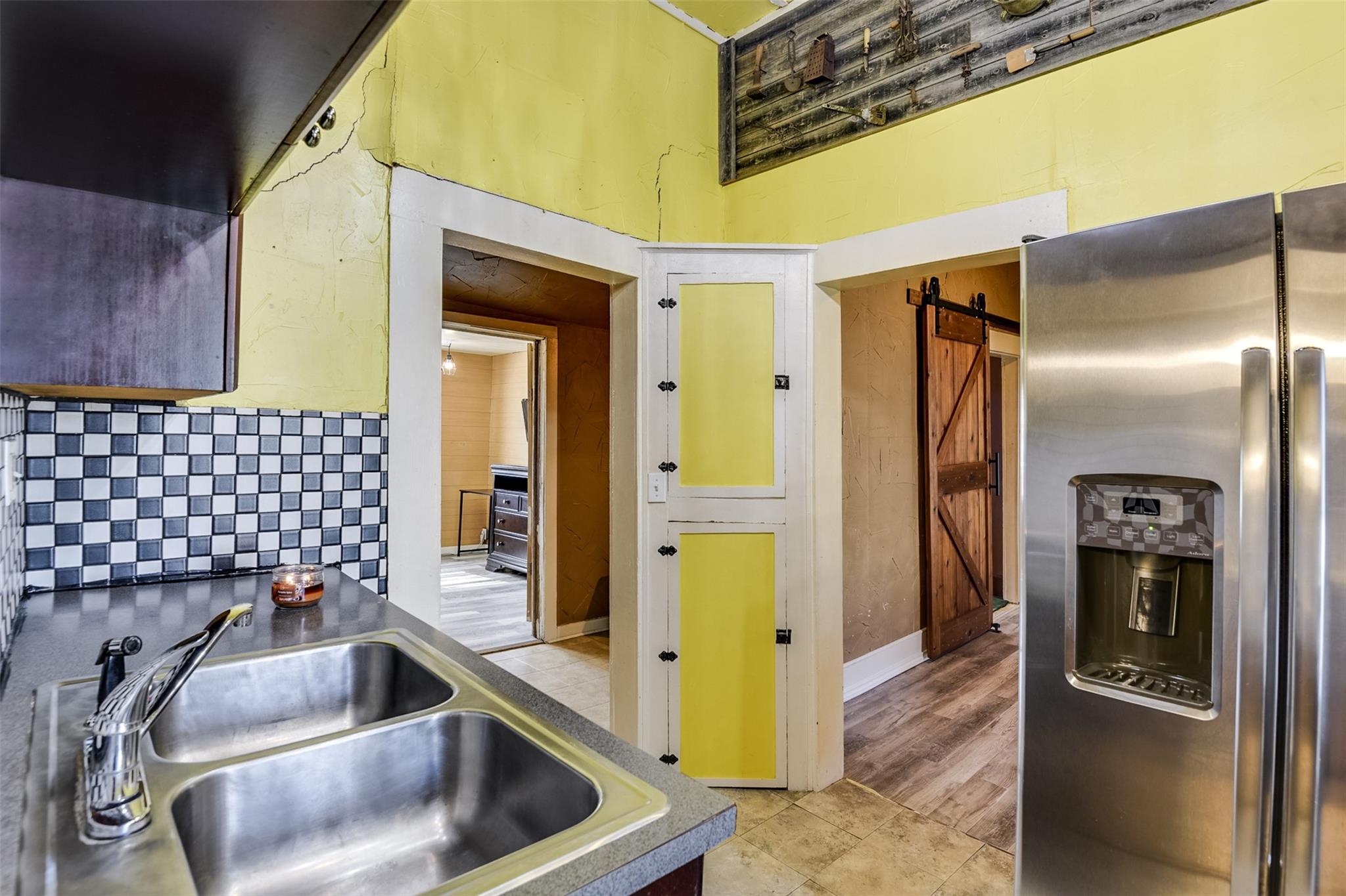 property viewer photo 16