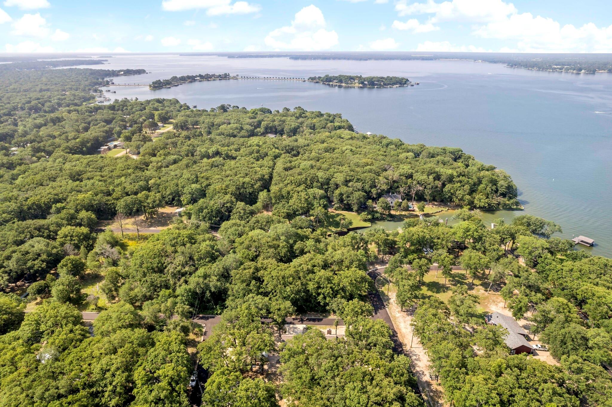 main property photo 27