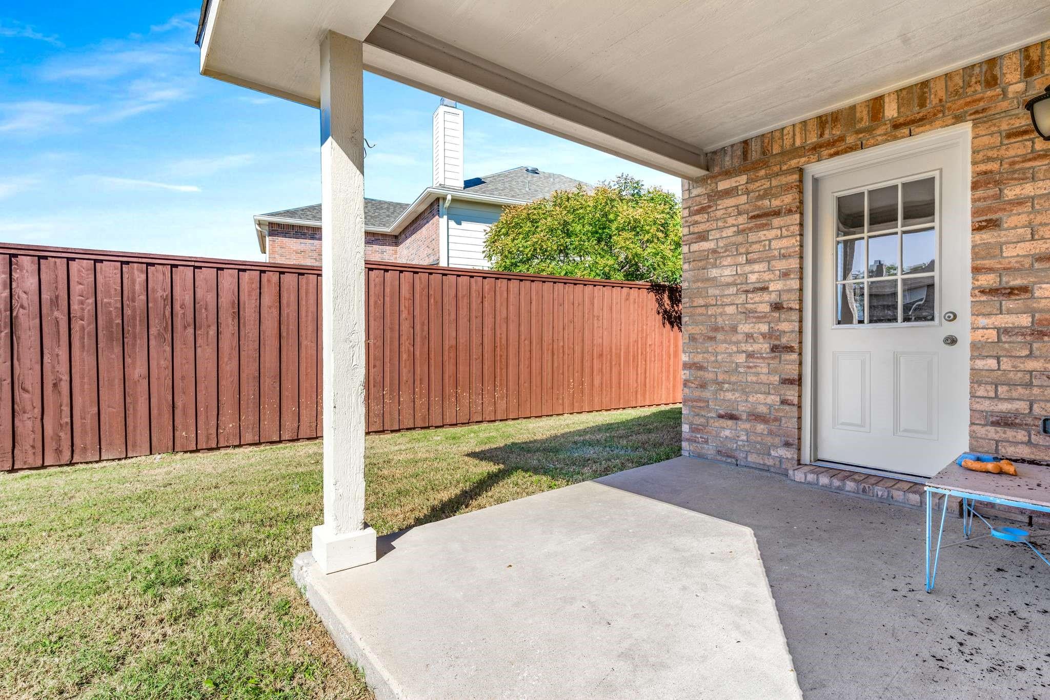 main property photo 32
