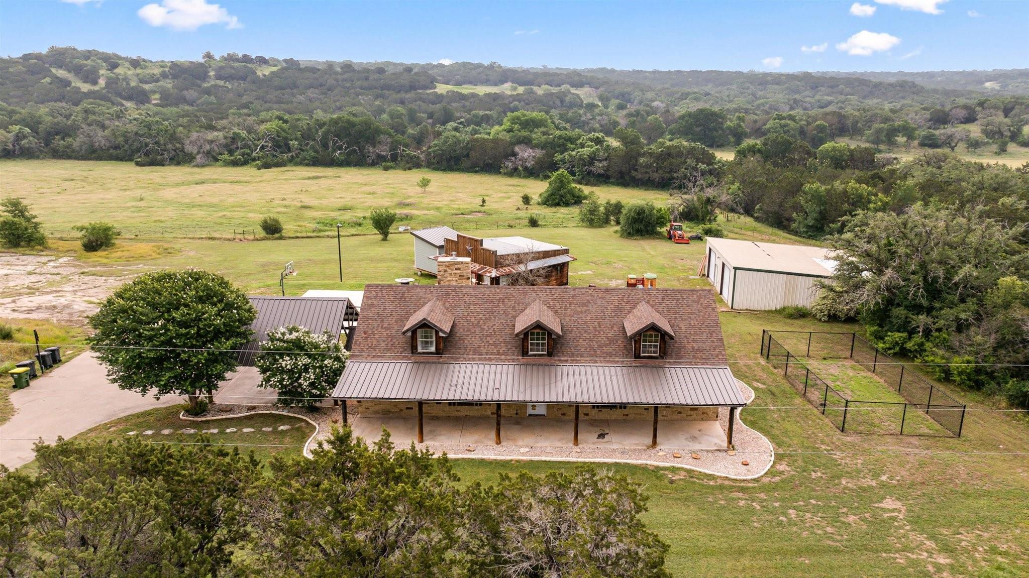 main property photo 12