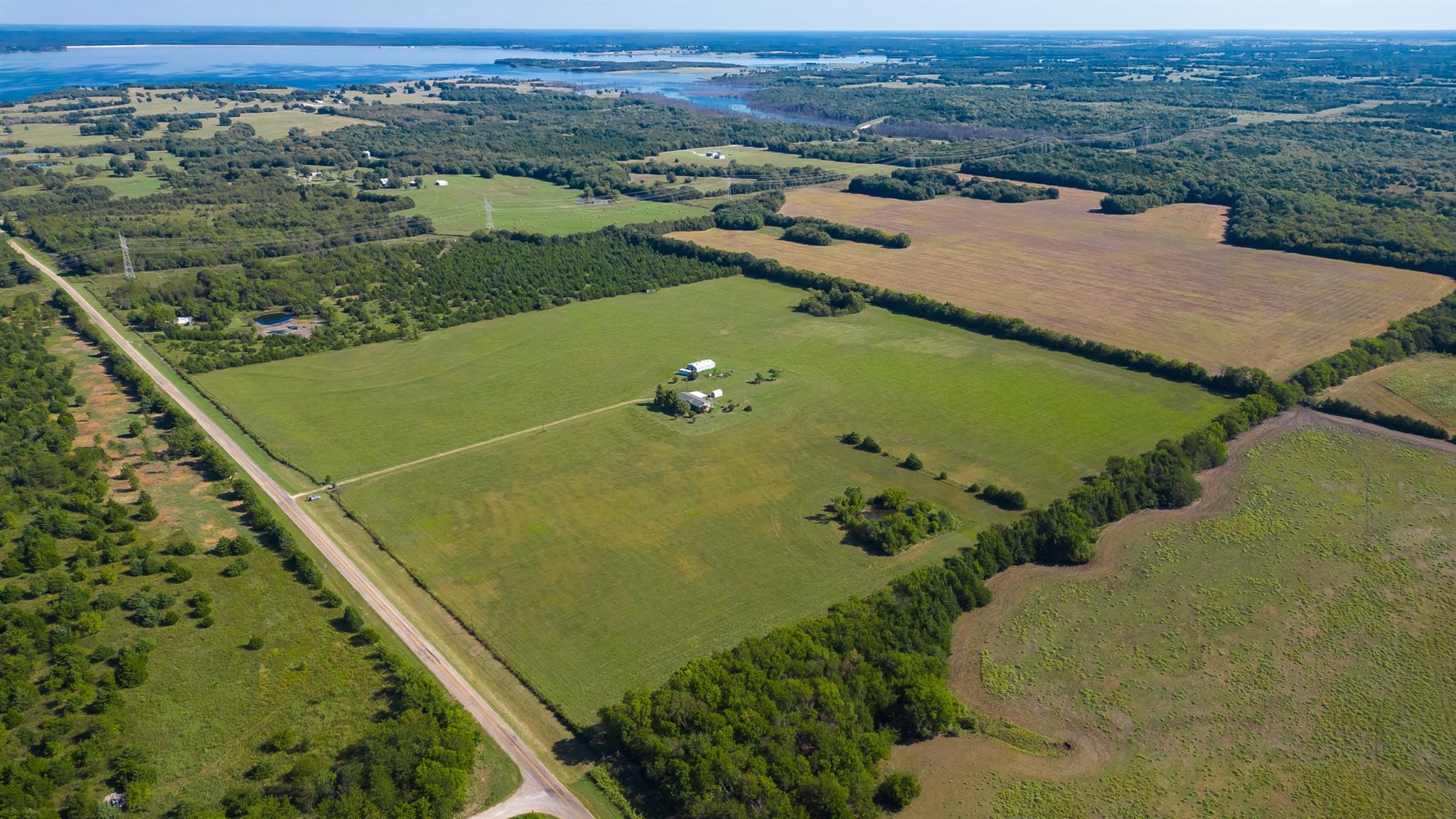 main property photo 14