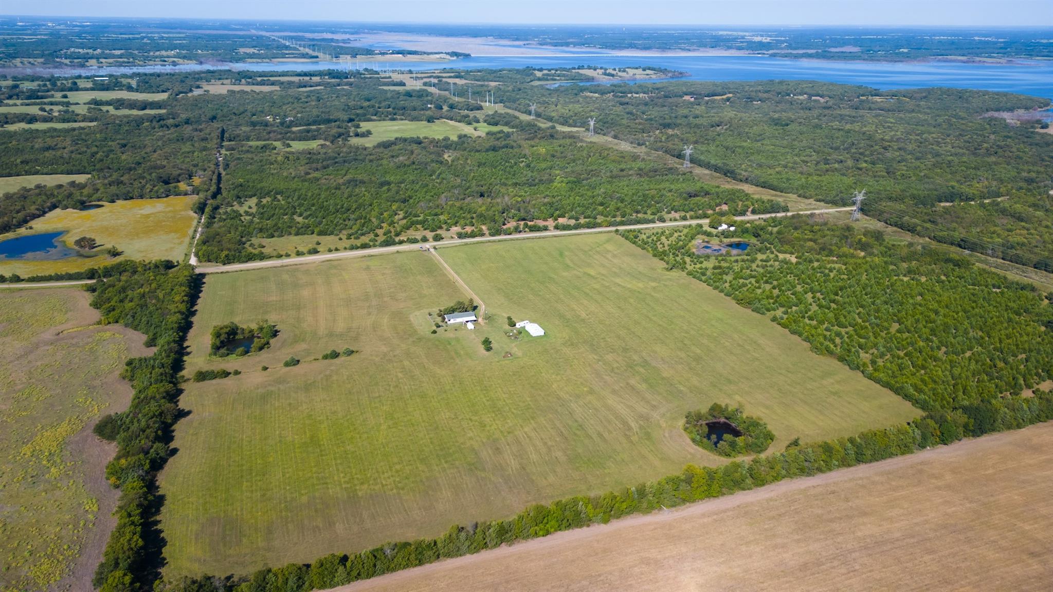 main property photo 19