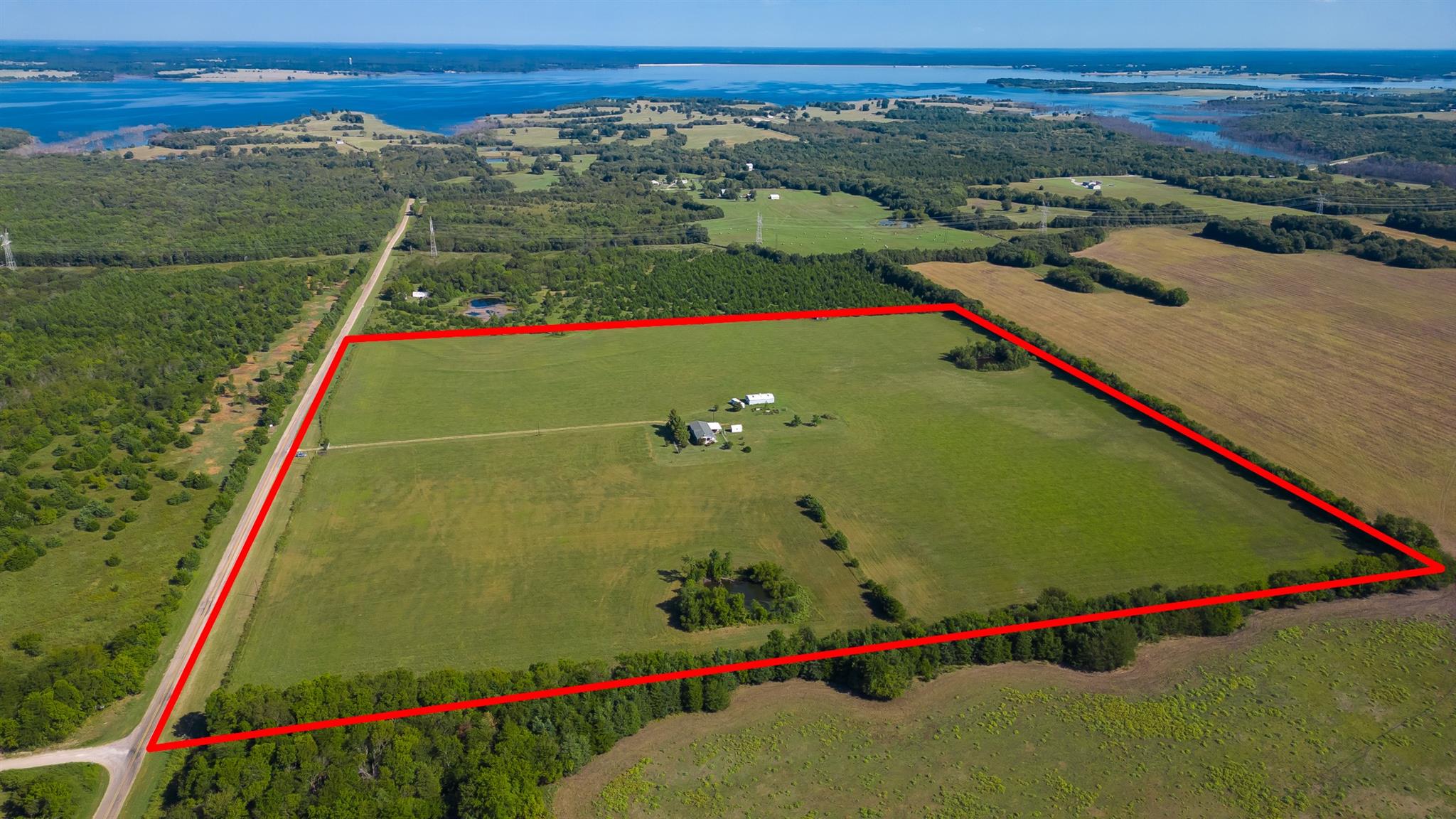 main property photo 4