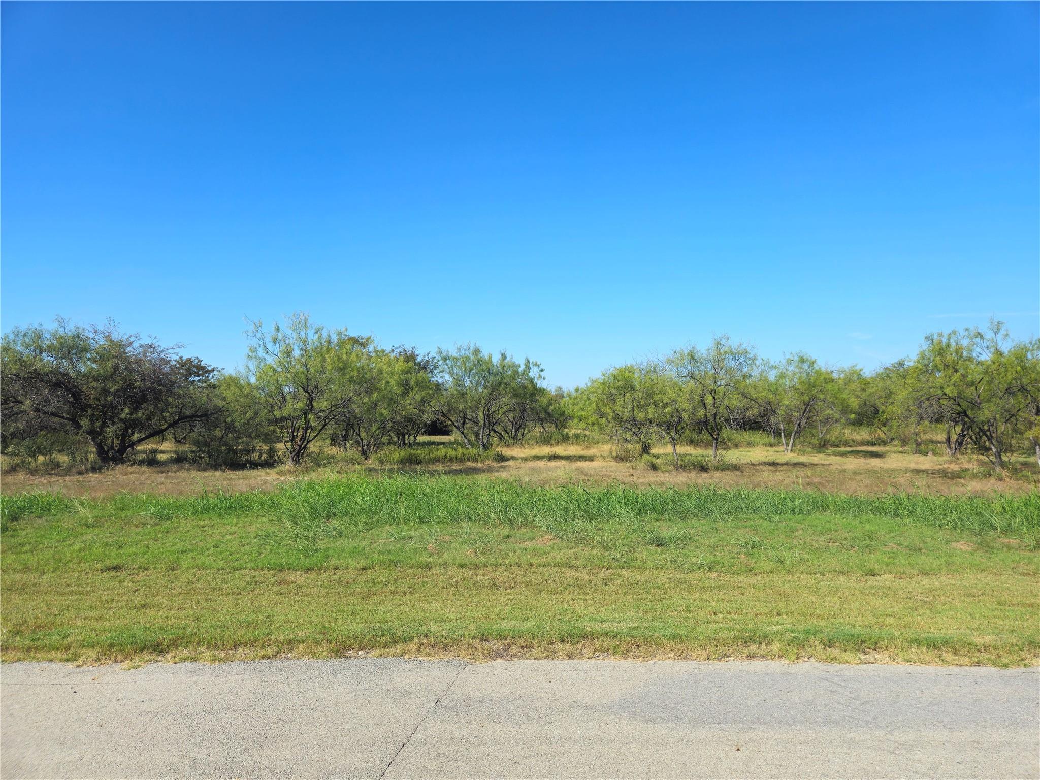 main property photo 11