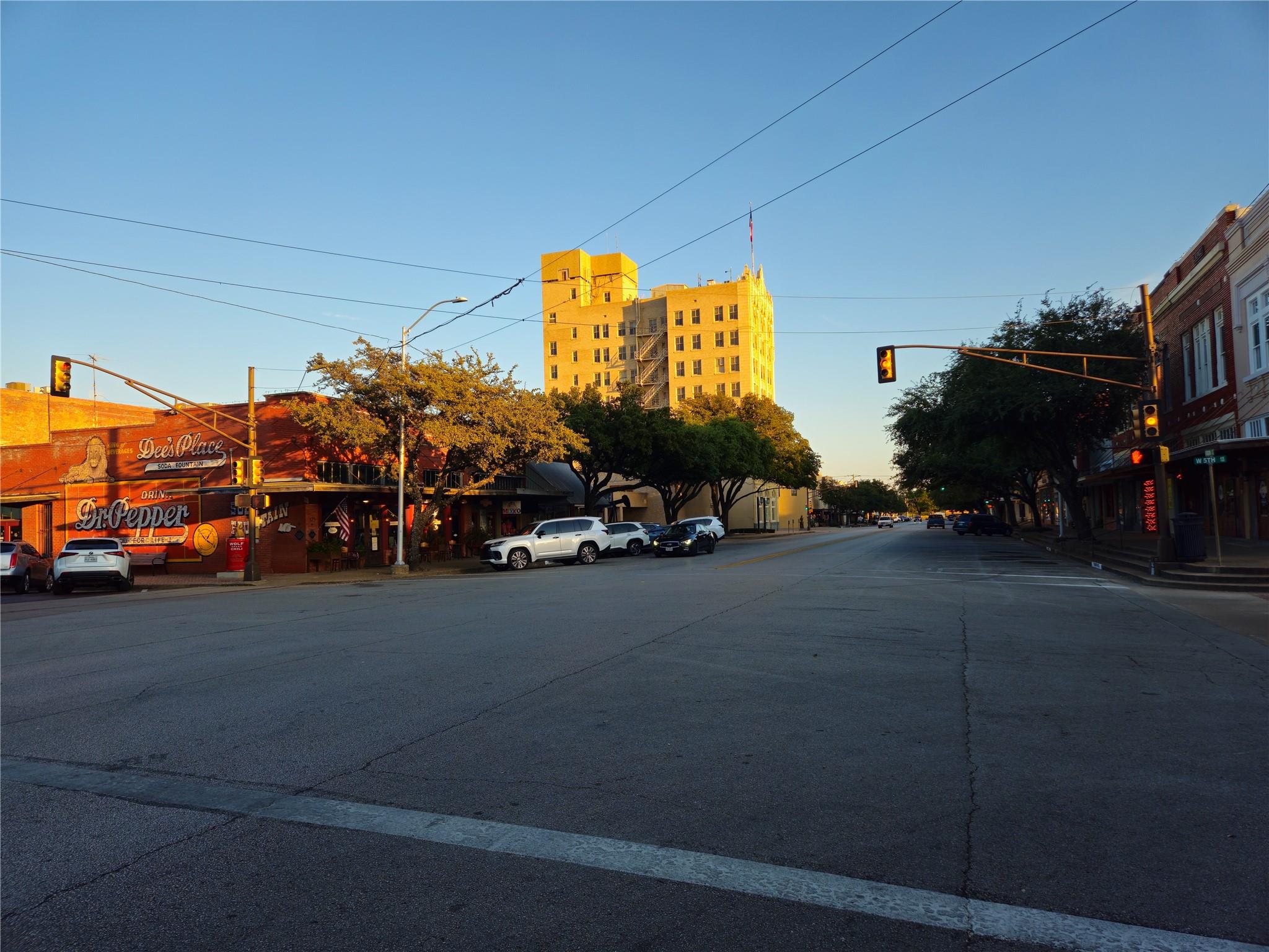 main property photo 34