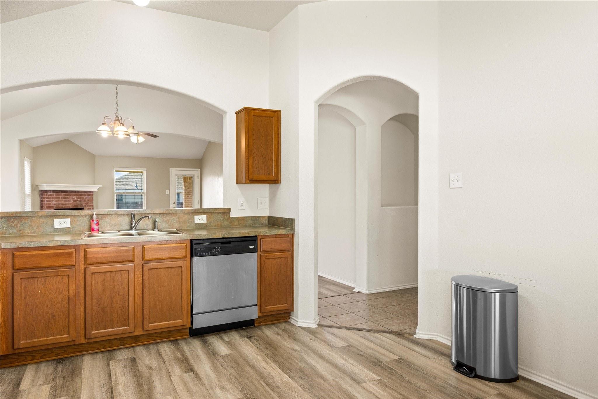 property viewer photo 14