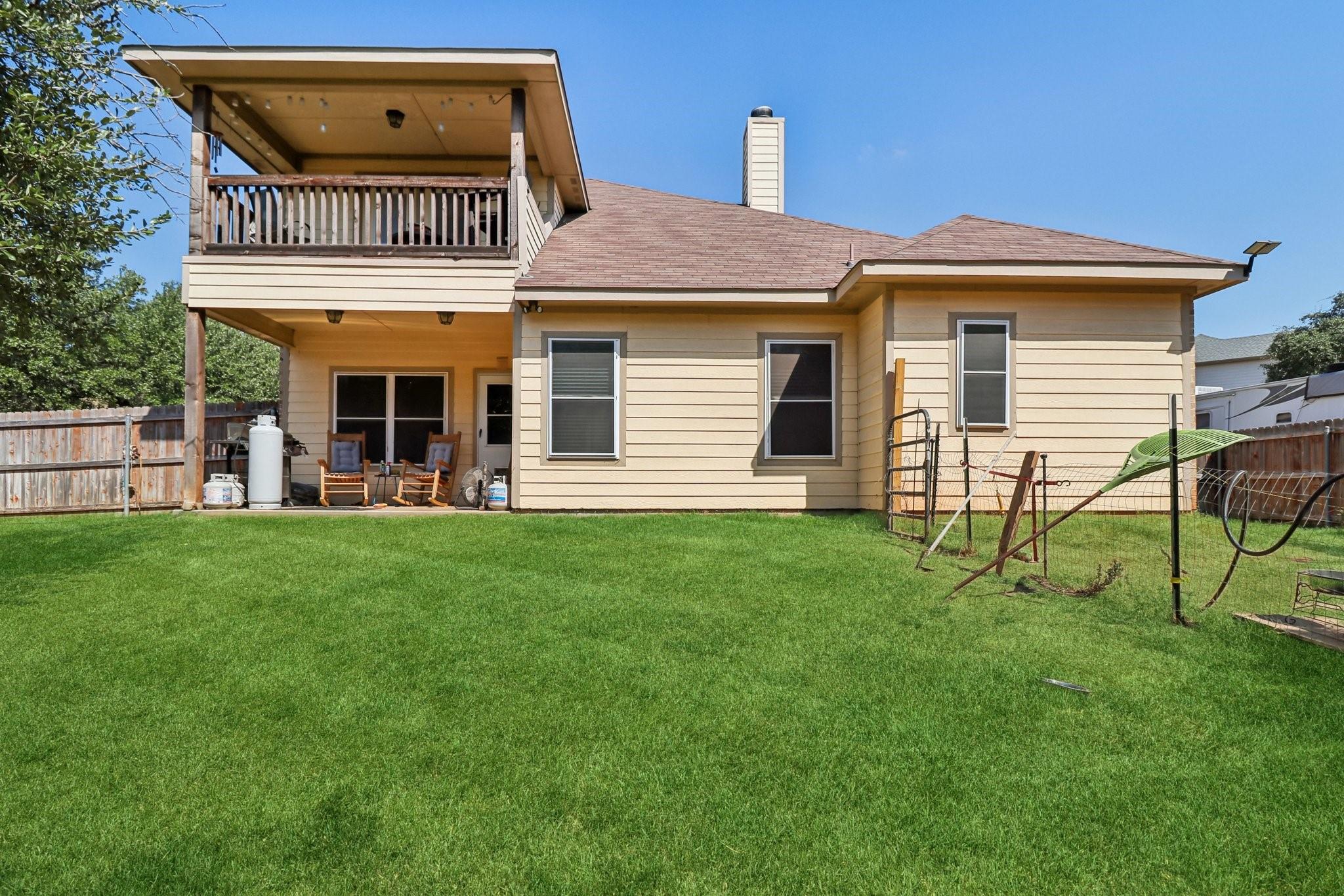main property photo 6