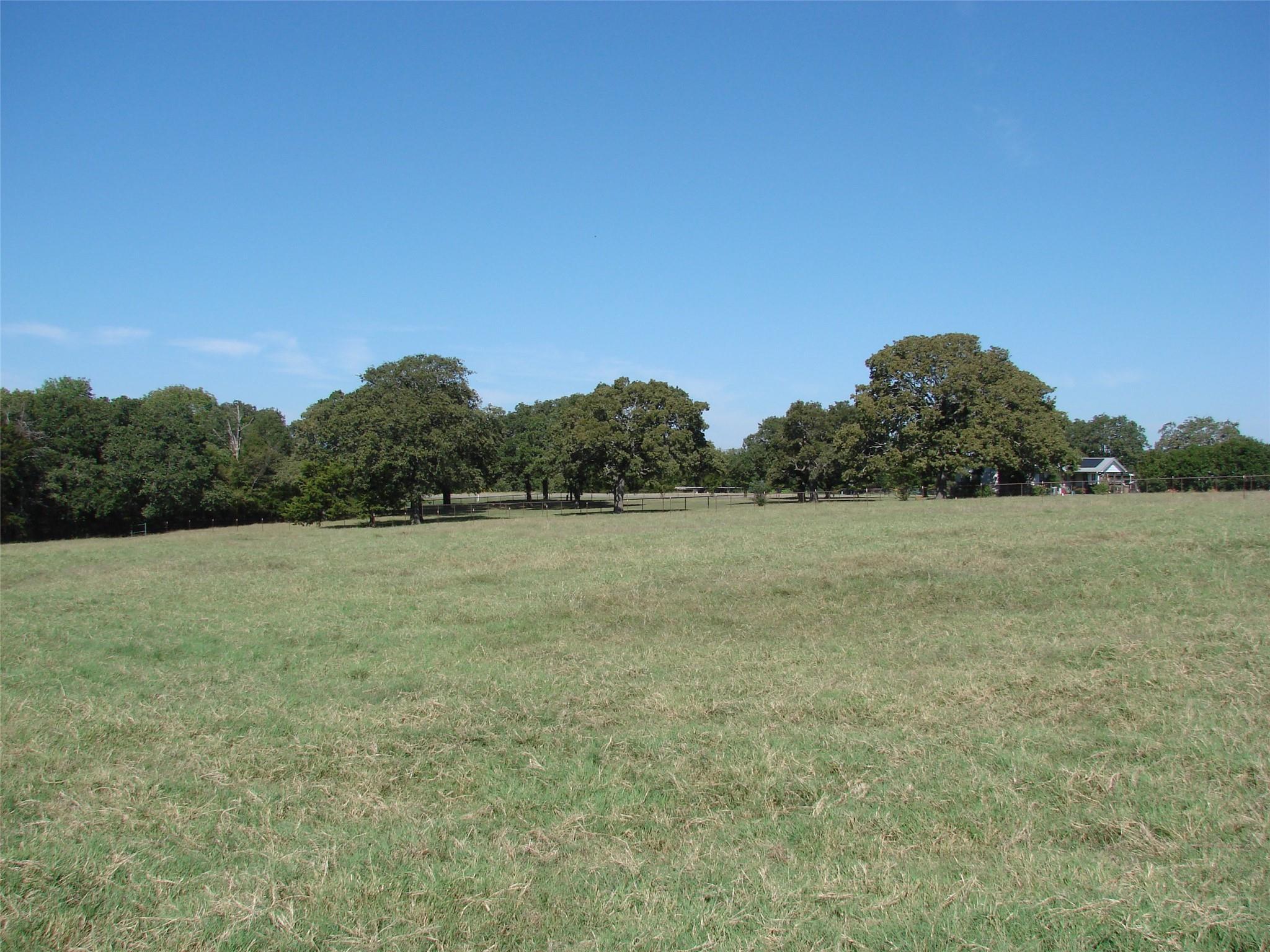 main property photo 25