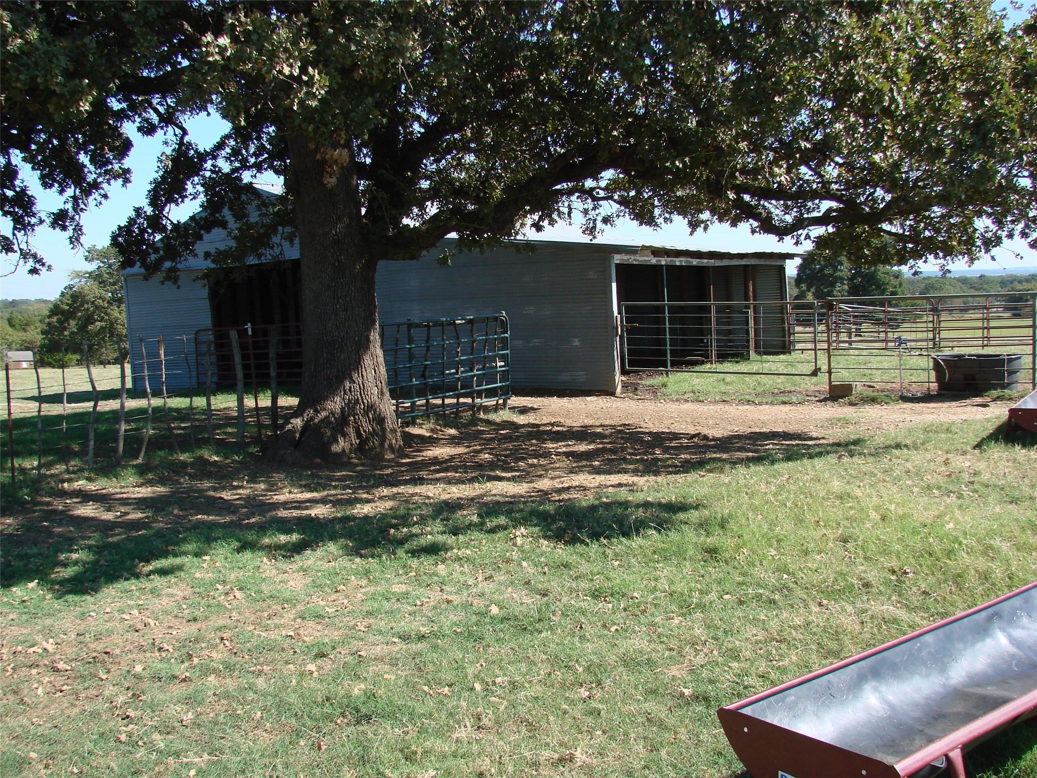 main property photo 27