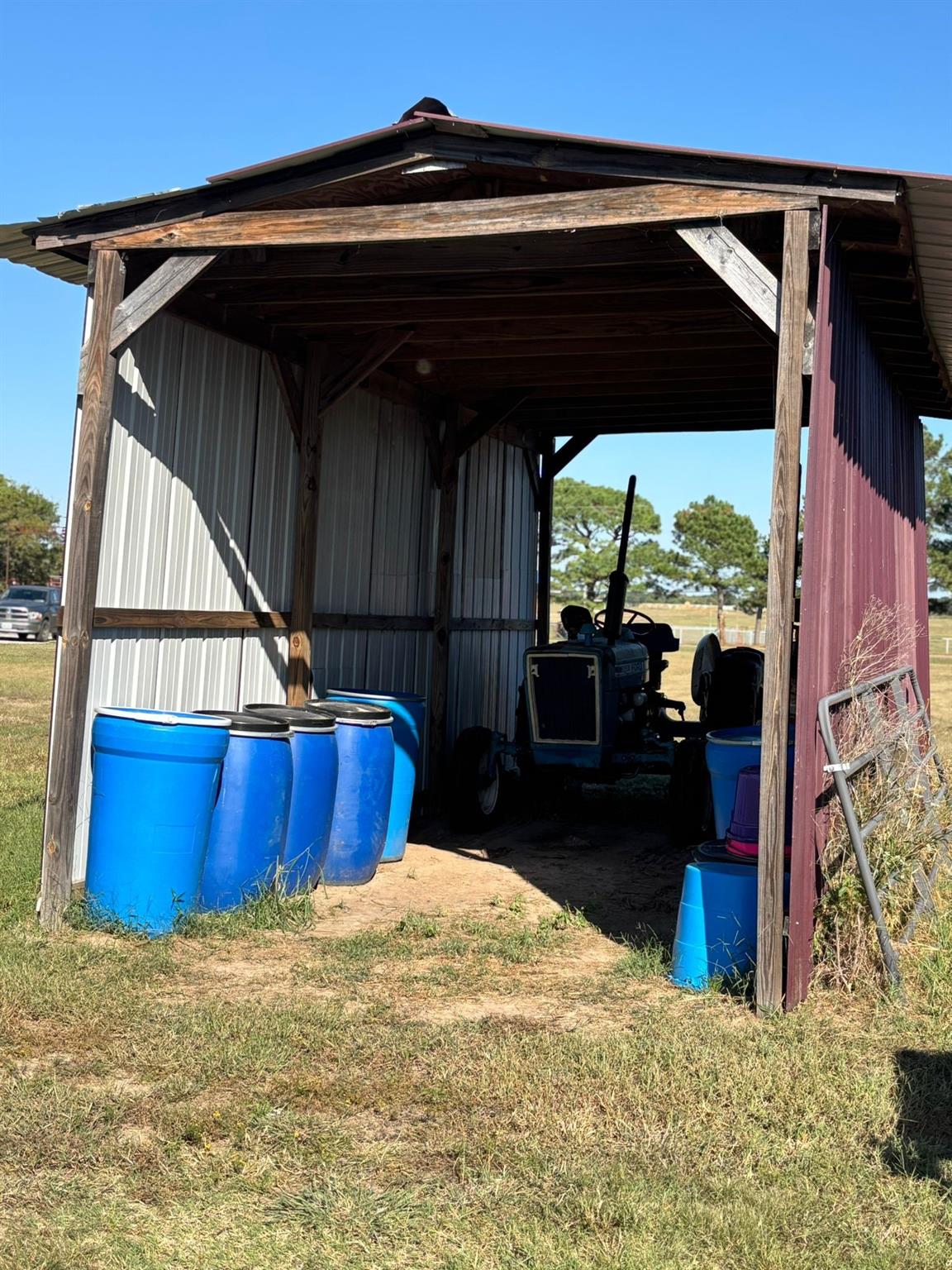 main property photo 30
