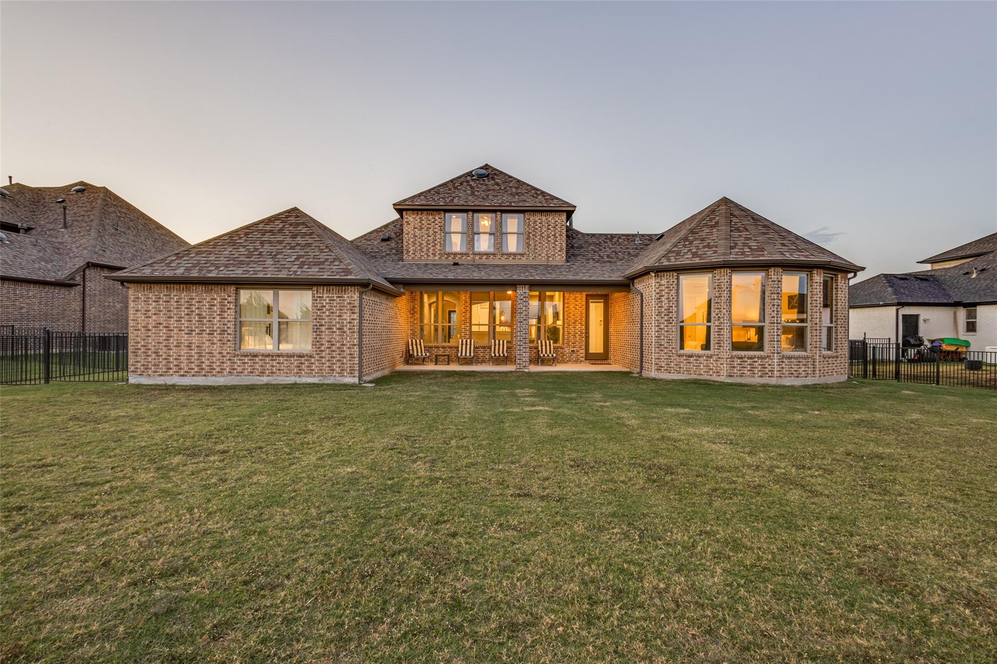 main property photo 33