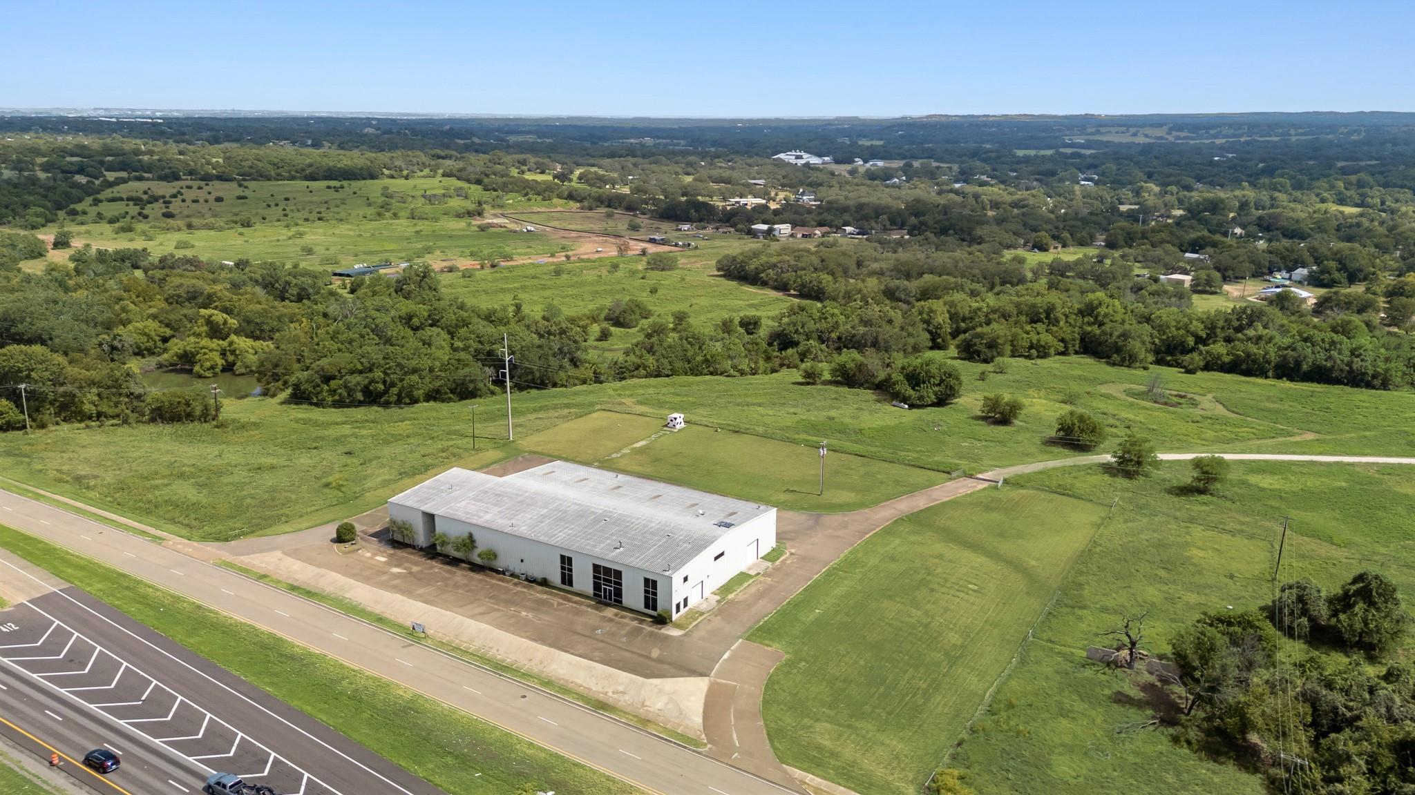 main property photo 7