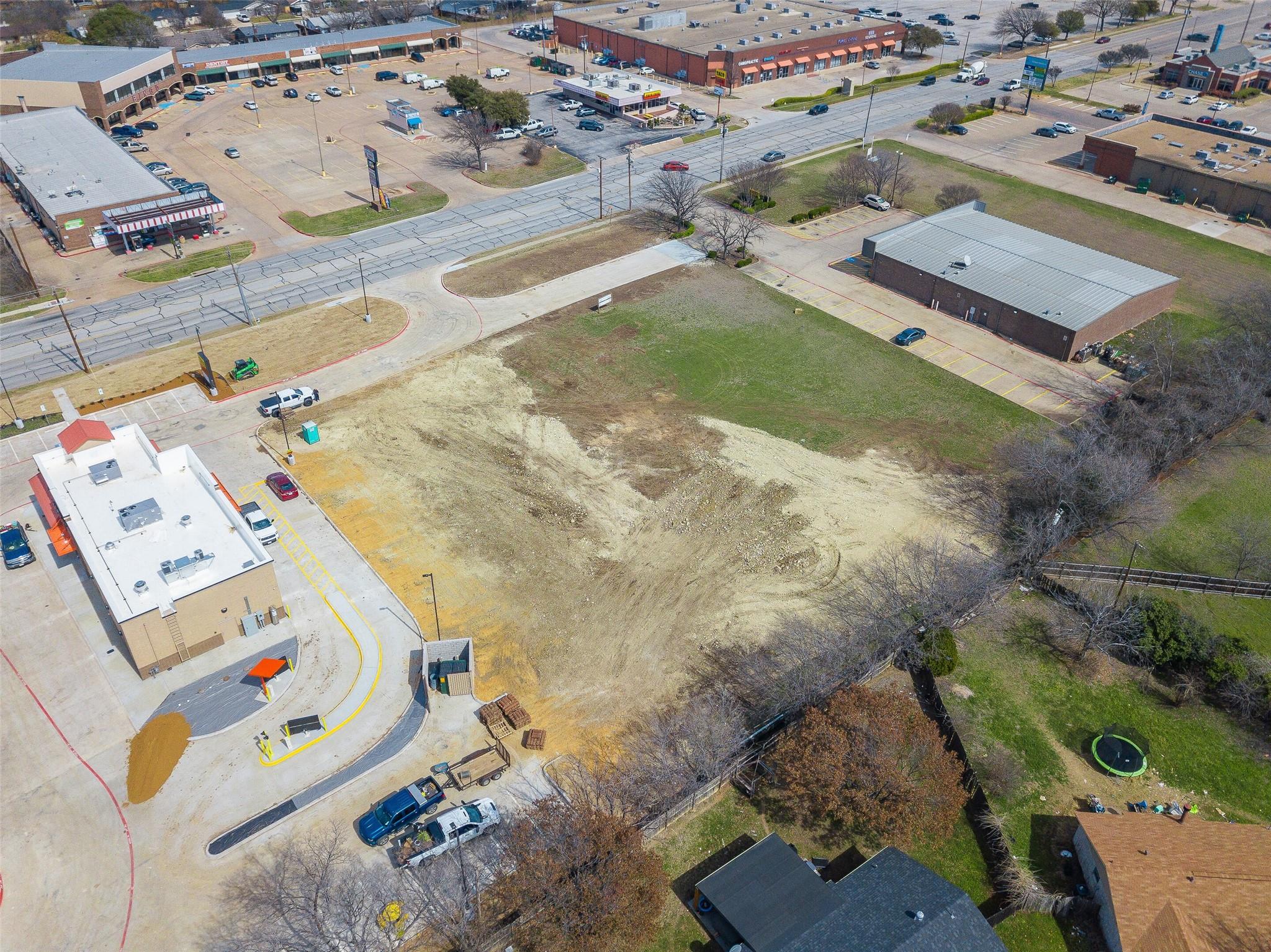 main property photo 15
