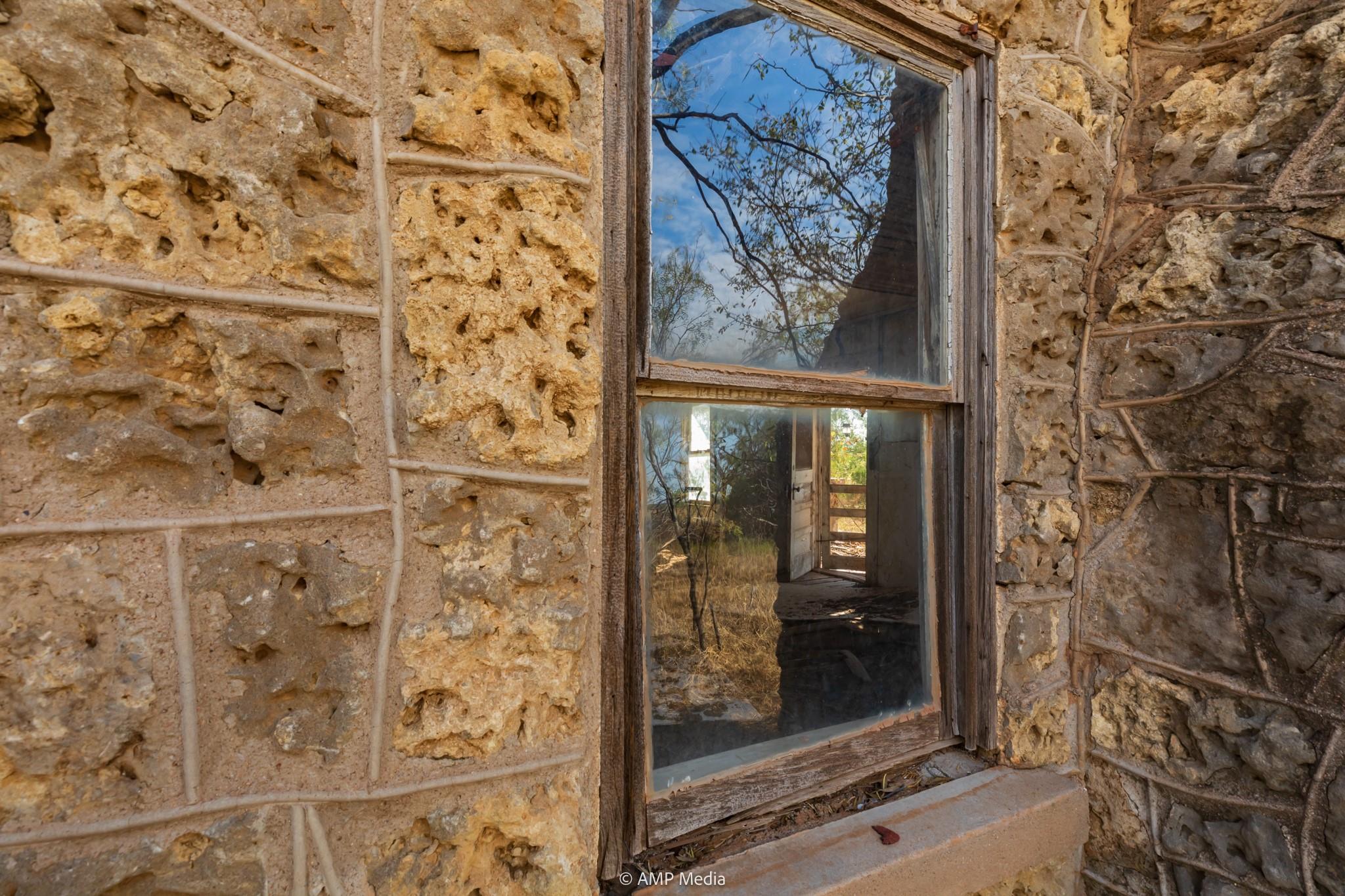 main property photo 26