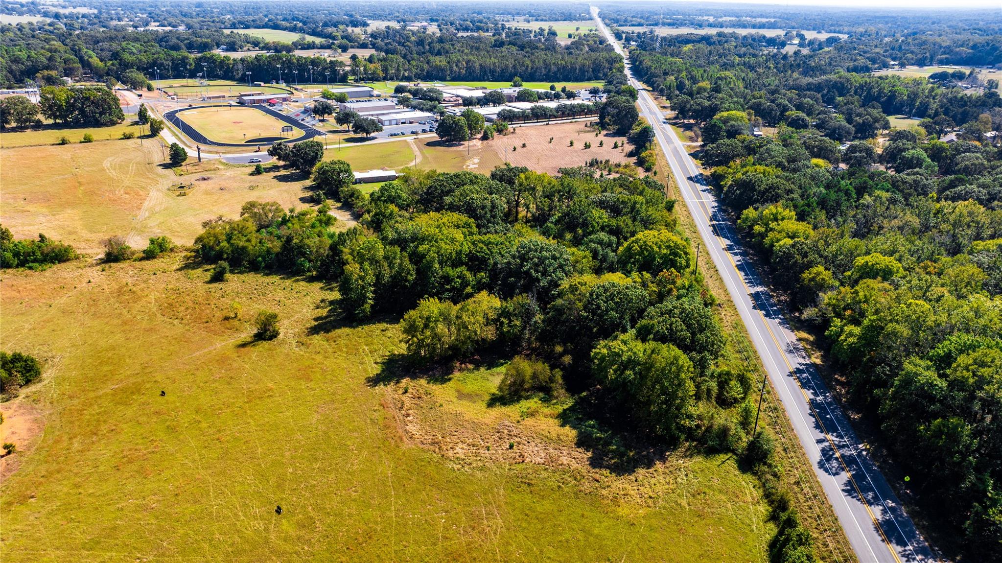 main property photo 13