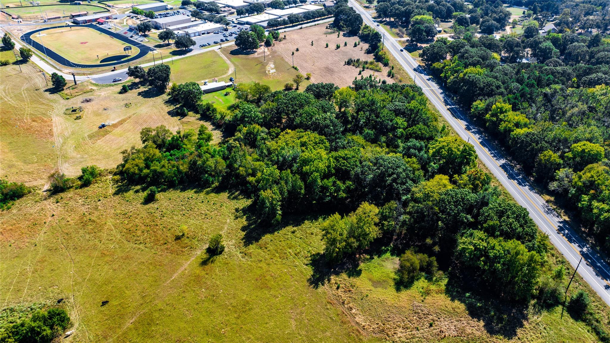 main property photo 15
