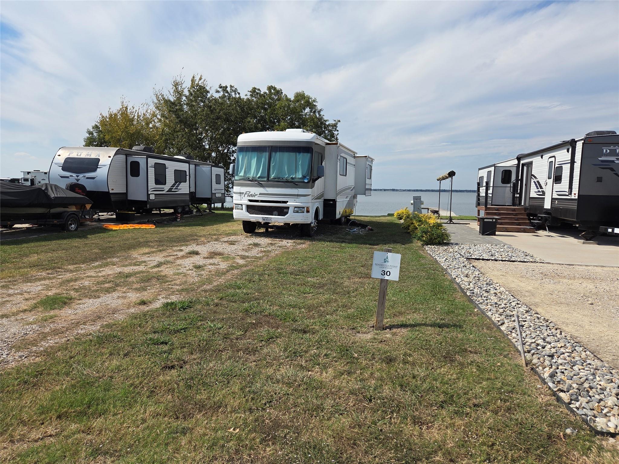 main property photo 15