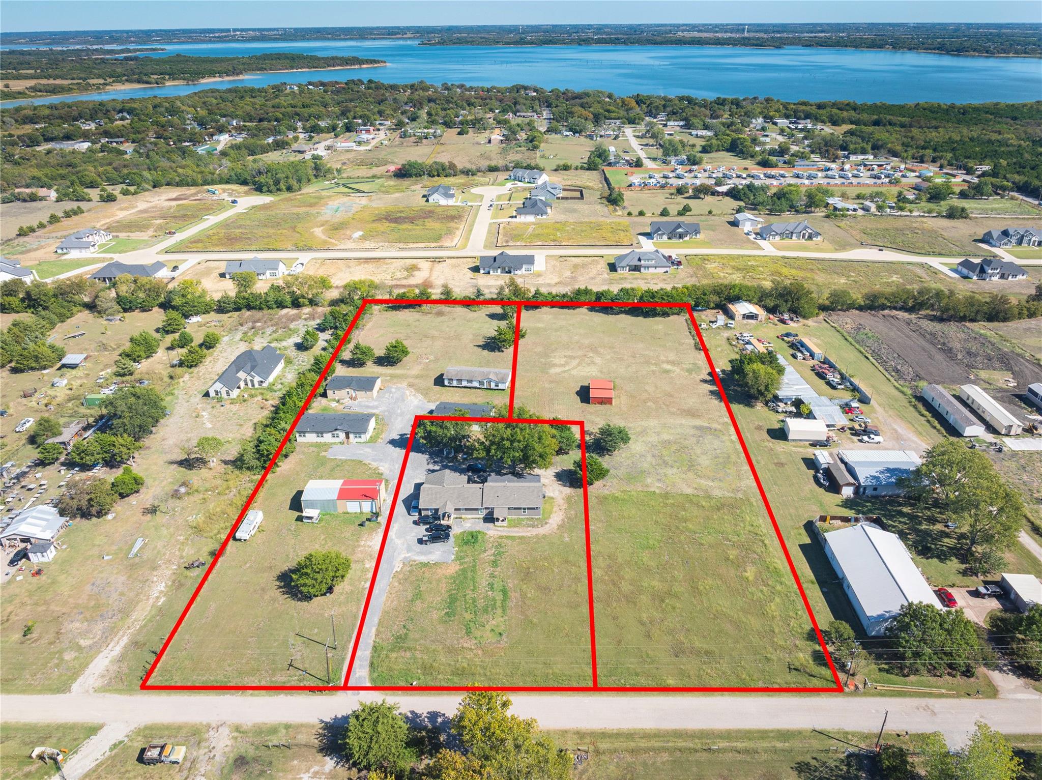 main property photo 25